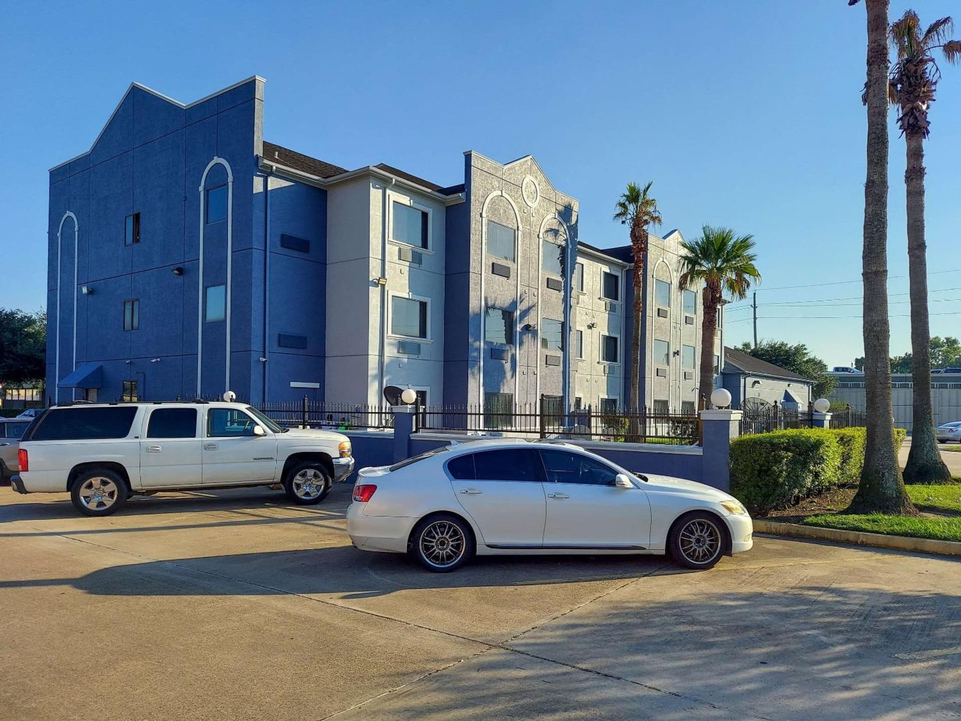 Quality Suites Houston NW Cy-Fair property views in Houston, TX — gallery photo 3