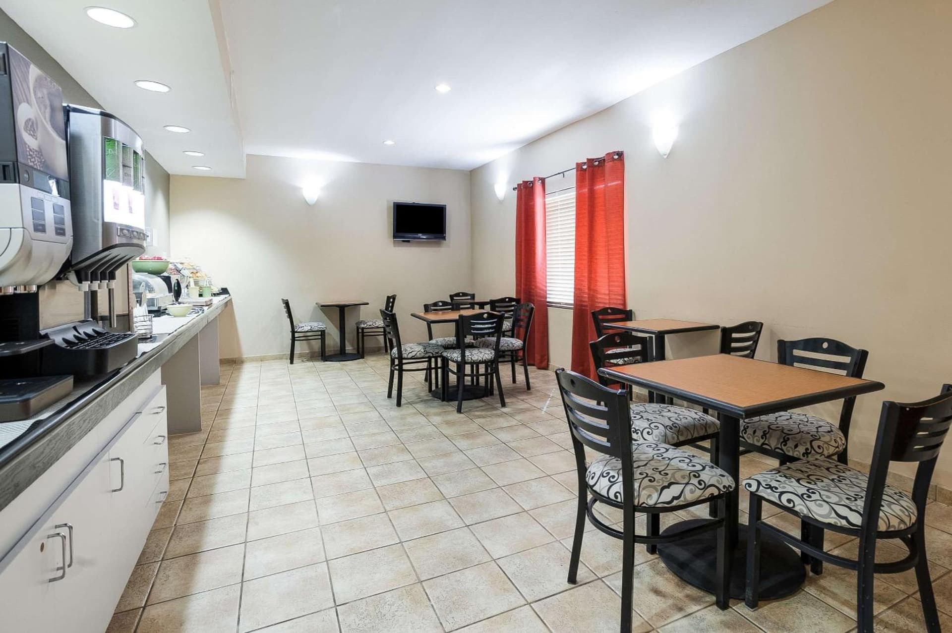Quality Inn & Suites Lake Charles South gallery photo in Lake Charles, LA — image 6