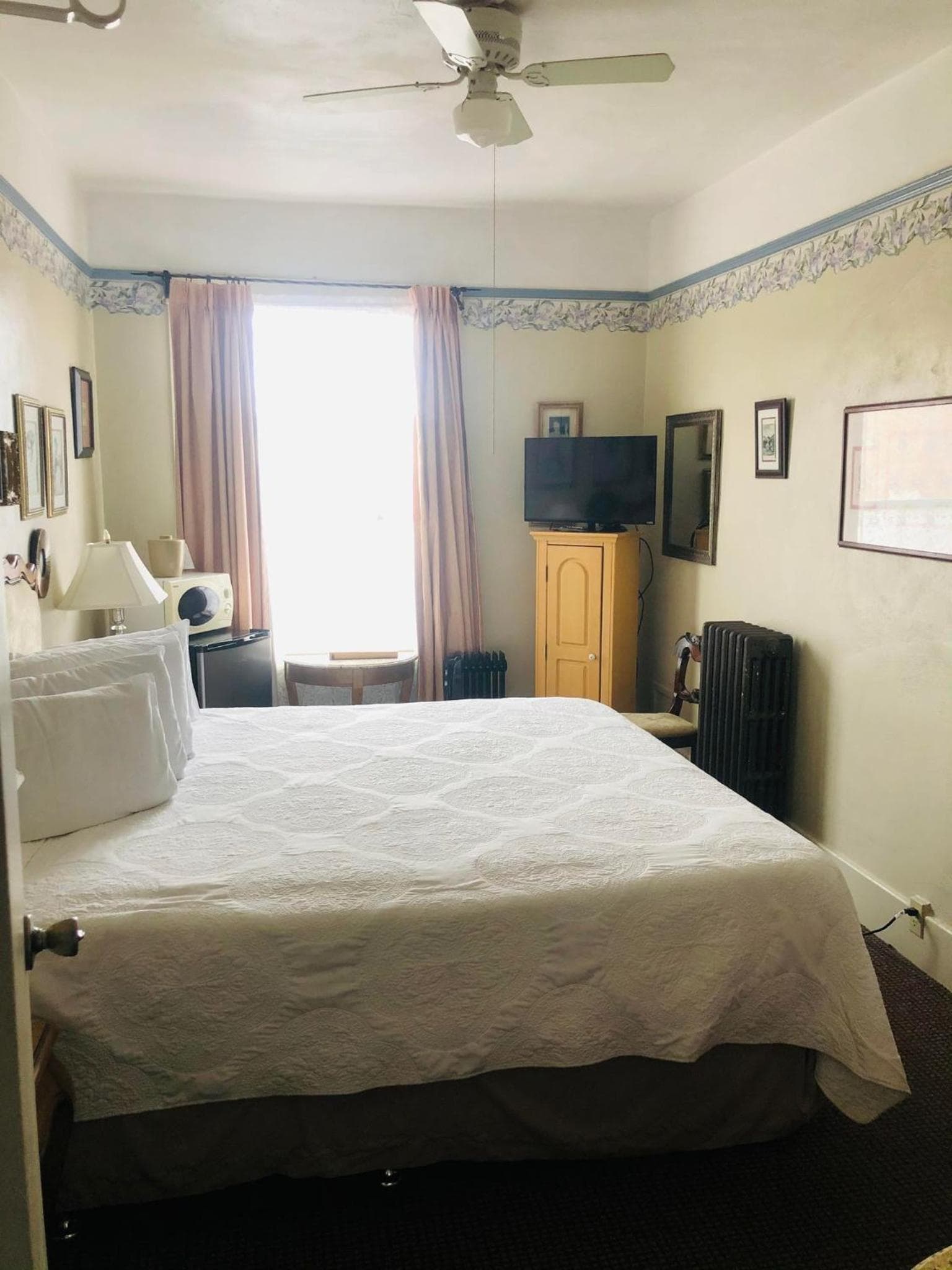 Historic Palace Hotel property views in Silver City, NM — gallery photo 3