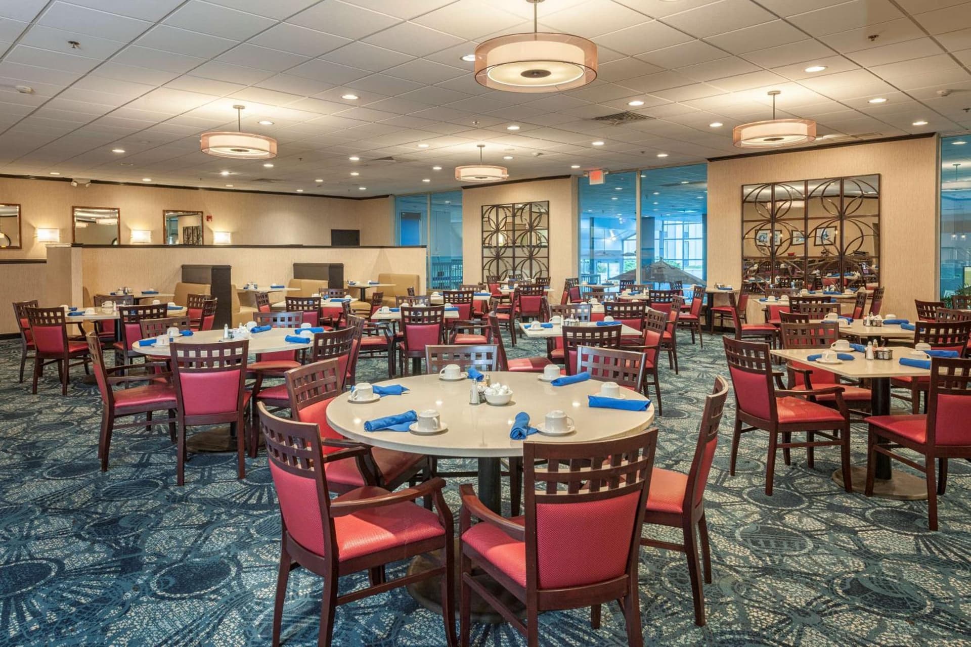 Best Western Plus Strongsville Cleveland property views in Strongsville, OH — gallery photo 3