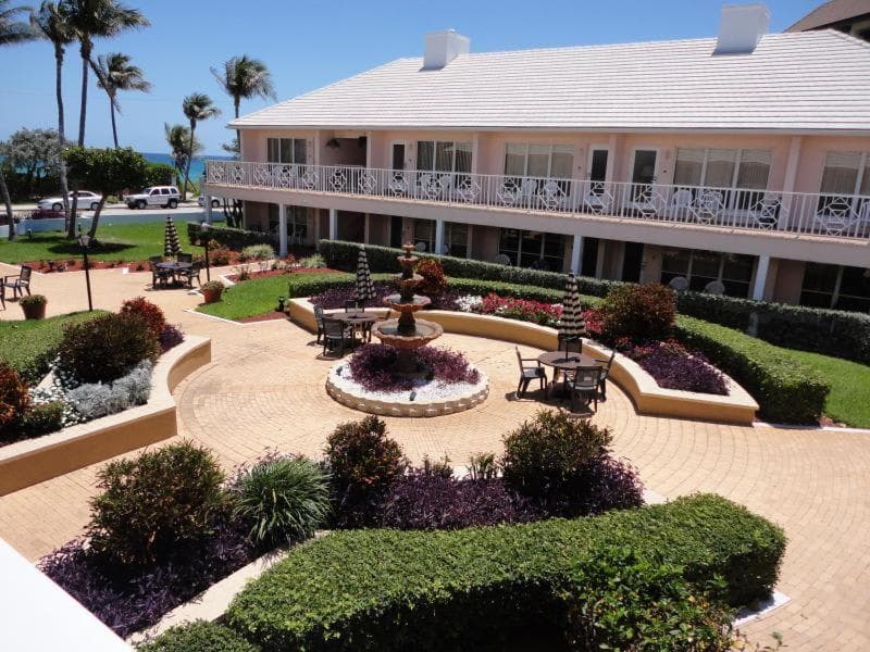 Dover House timeshare featured exterior or lobby in Delray Beach, FL — similar hotel