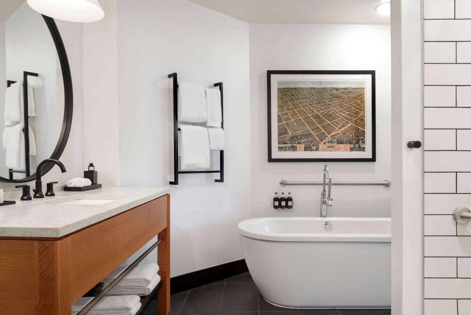 Origin Lexington, a Wyndham Hotel gallery photo in Lexington, KY — image 41