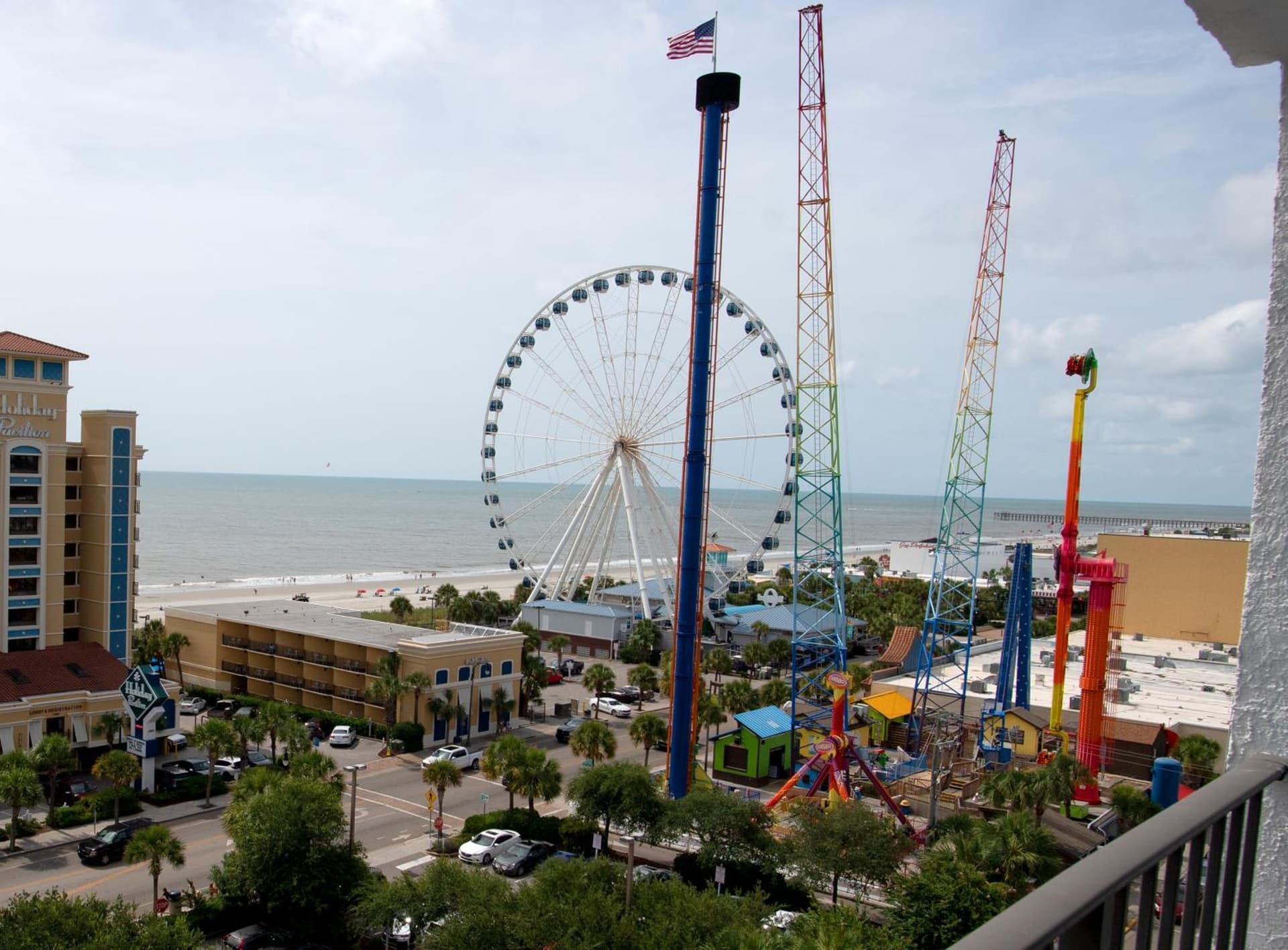 Aqua Beach Inn property views in Myrtle Beach, SC — gallery photo 3