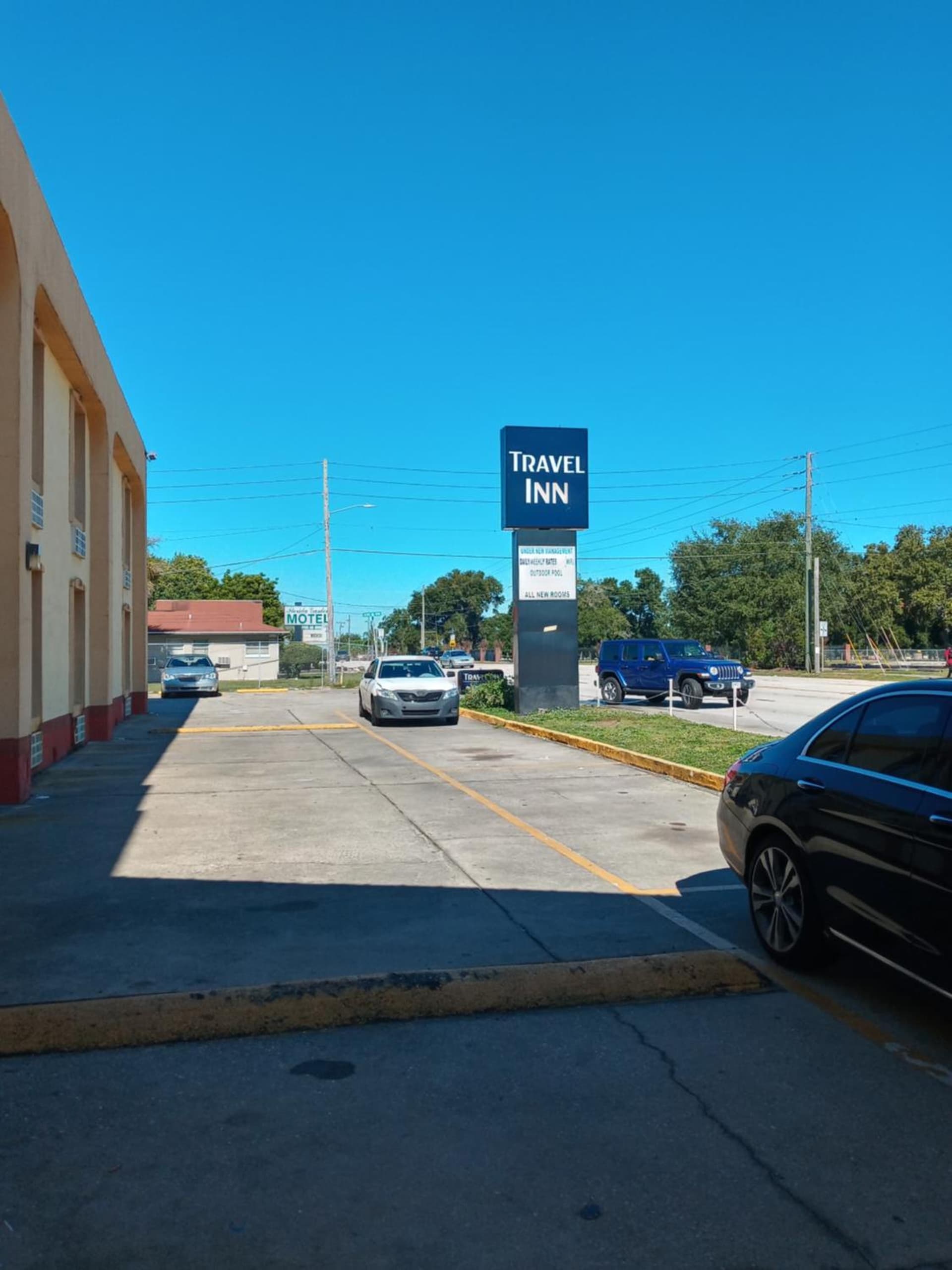 Travel Inn Winter Haven interior in Winter Haven, FL — gallery photo 2