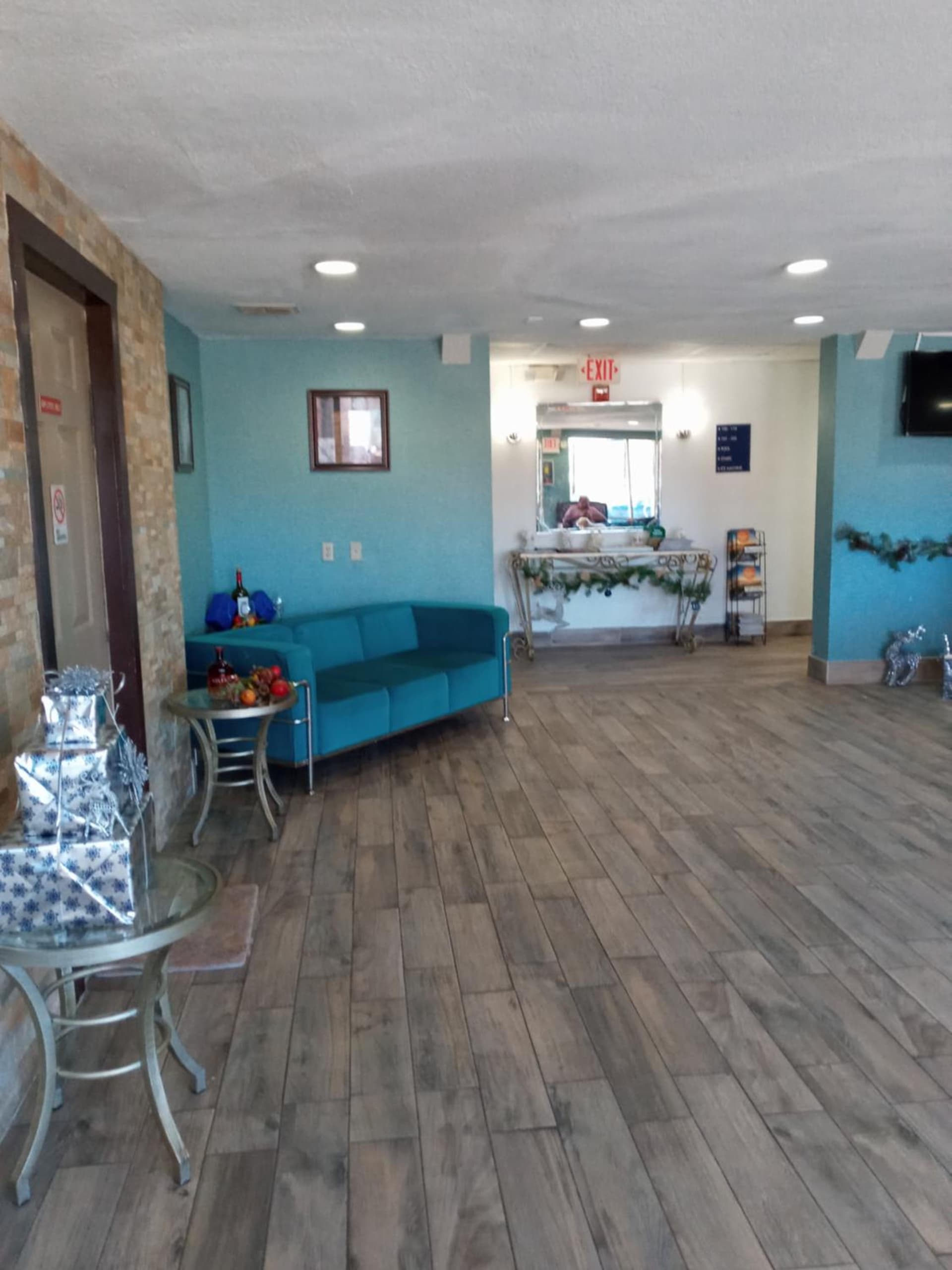 Travel Inn Winter Haven gallery photo in Winter Haven, FL — image 15