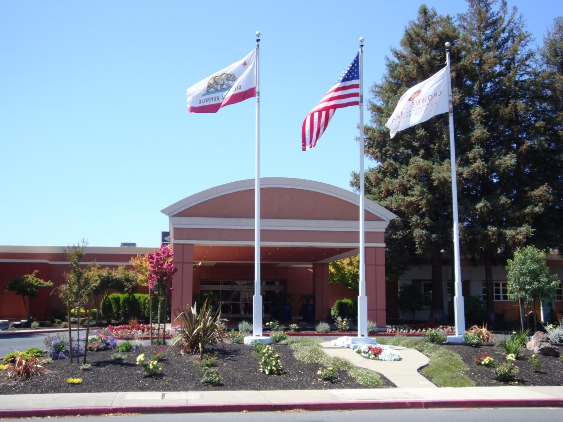Concord Plaza Hotel — hotel in Concord, California