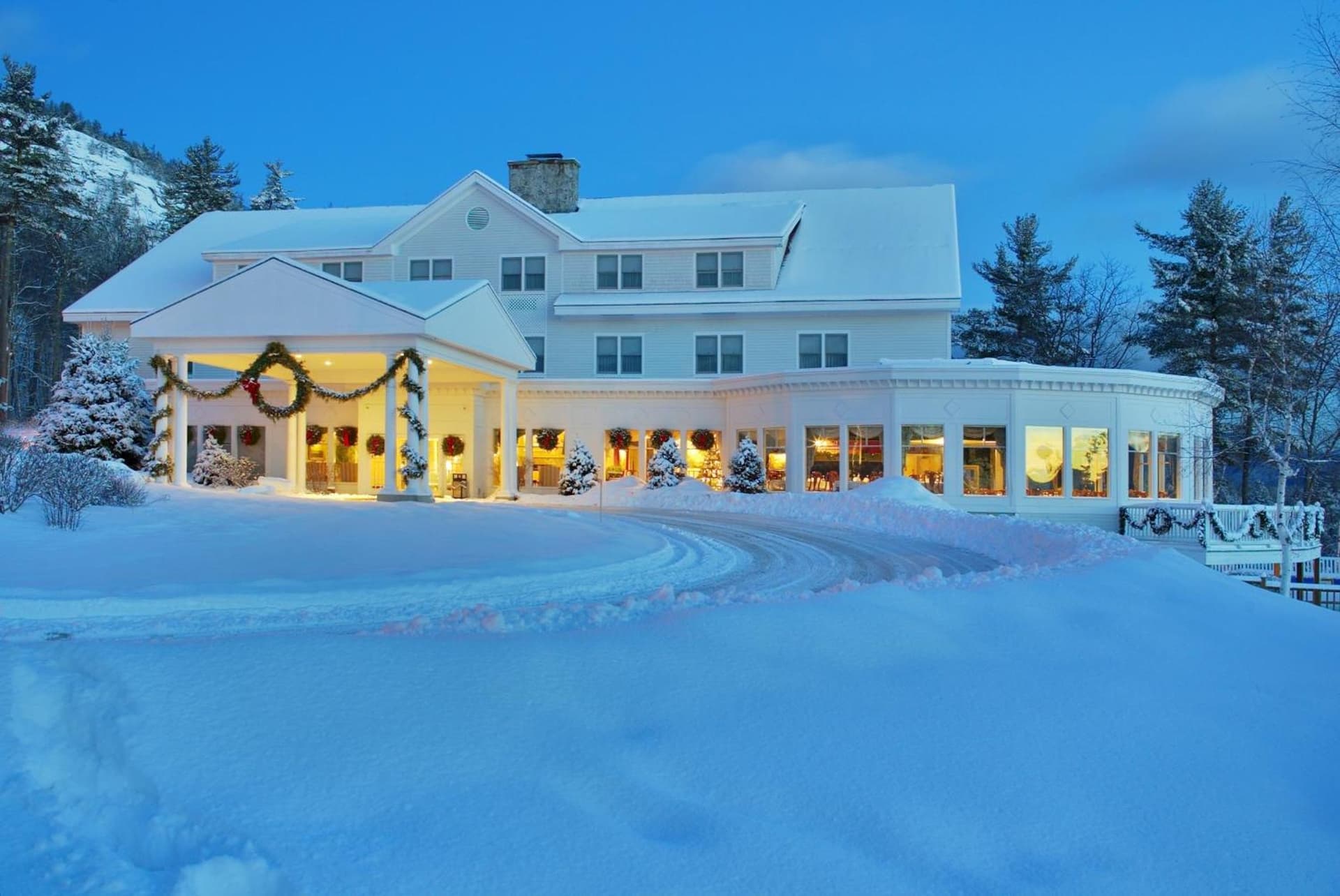 White Mountain Hotel and Resort featured exterior or lobby in North Conway, NH — similar hotel