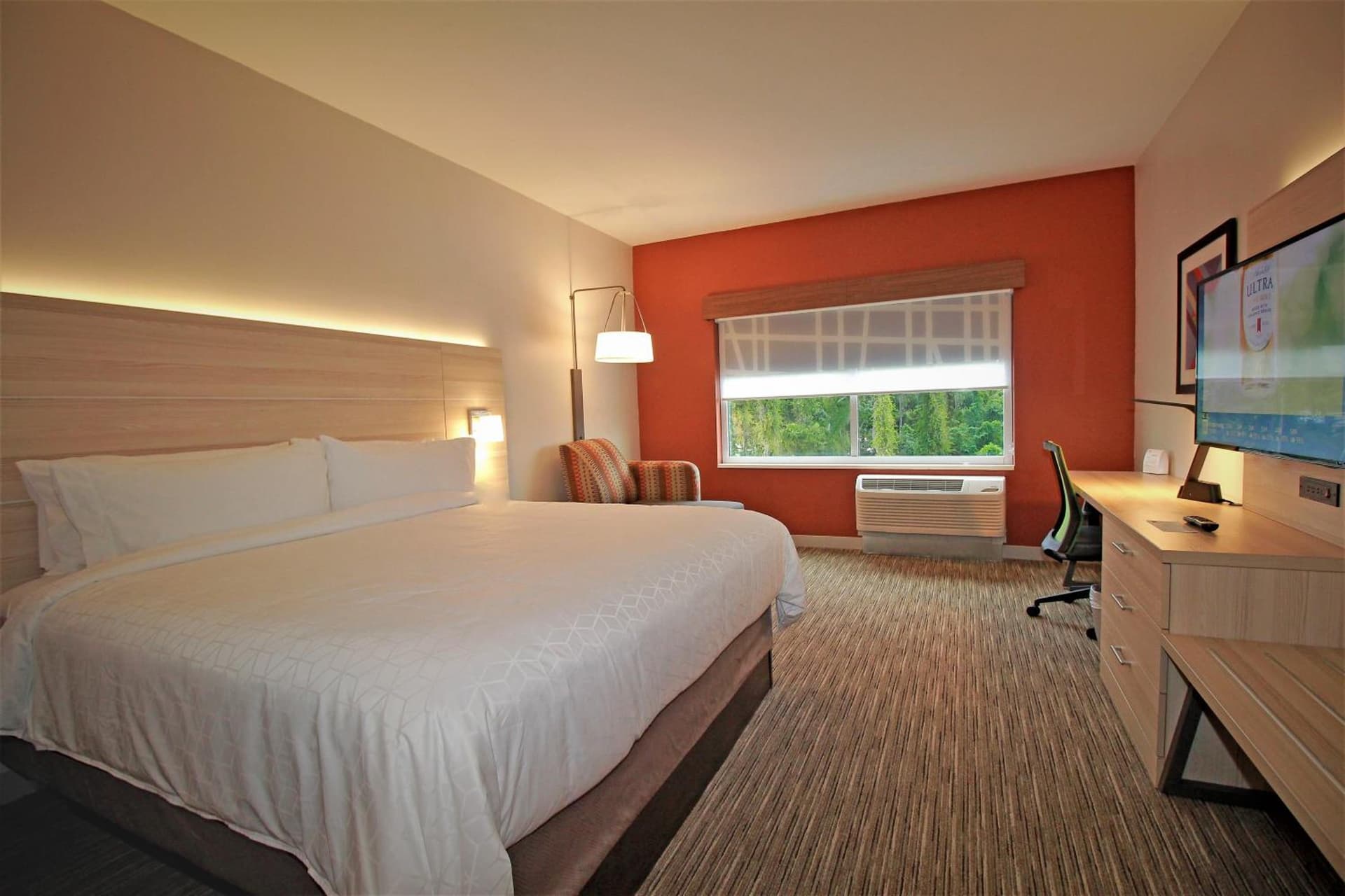 Holiday Inn Express & Suites Ocala by IHG gallery photo in Ocala, FL — image 15