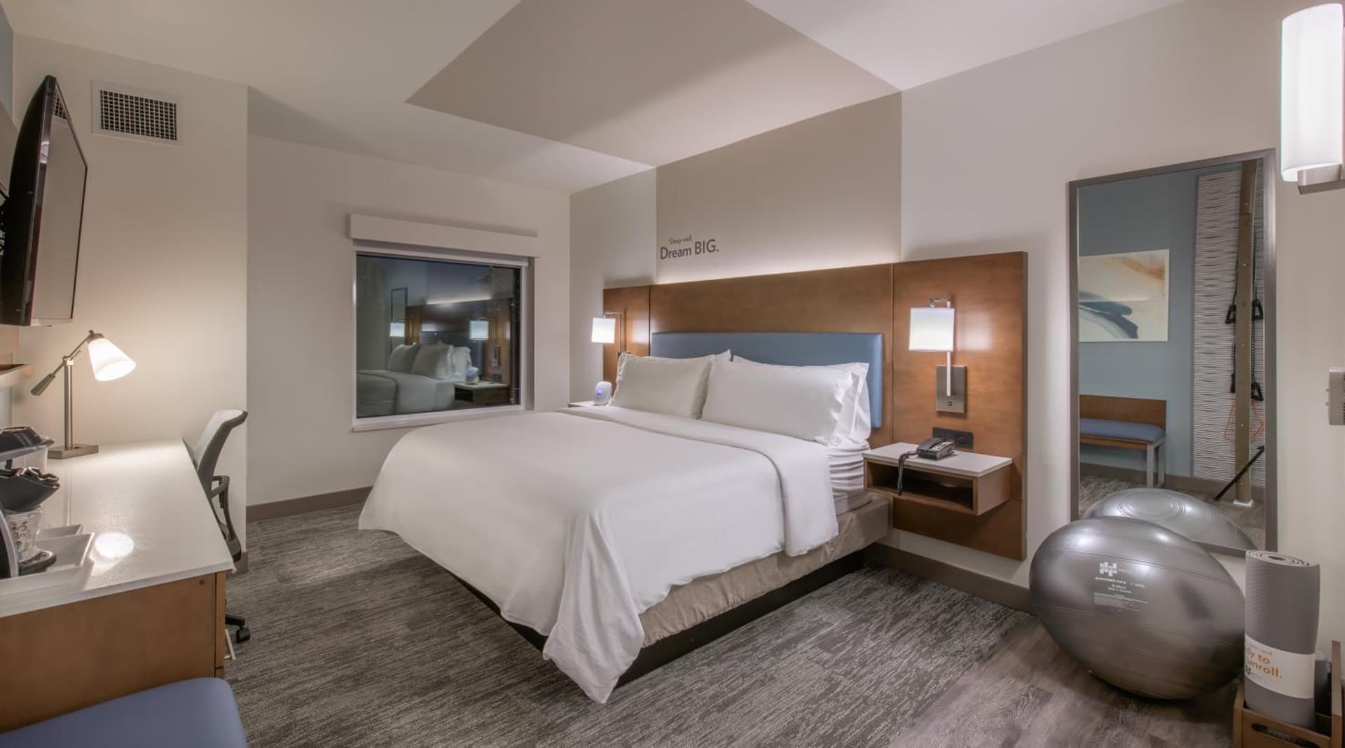 EVEN Hotel Atlanta - Ballpark Area by IHG gallery photo in Atlanta, GA — image 23