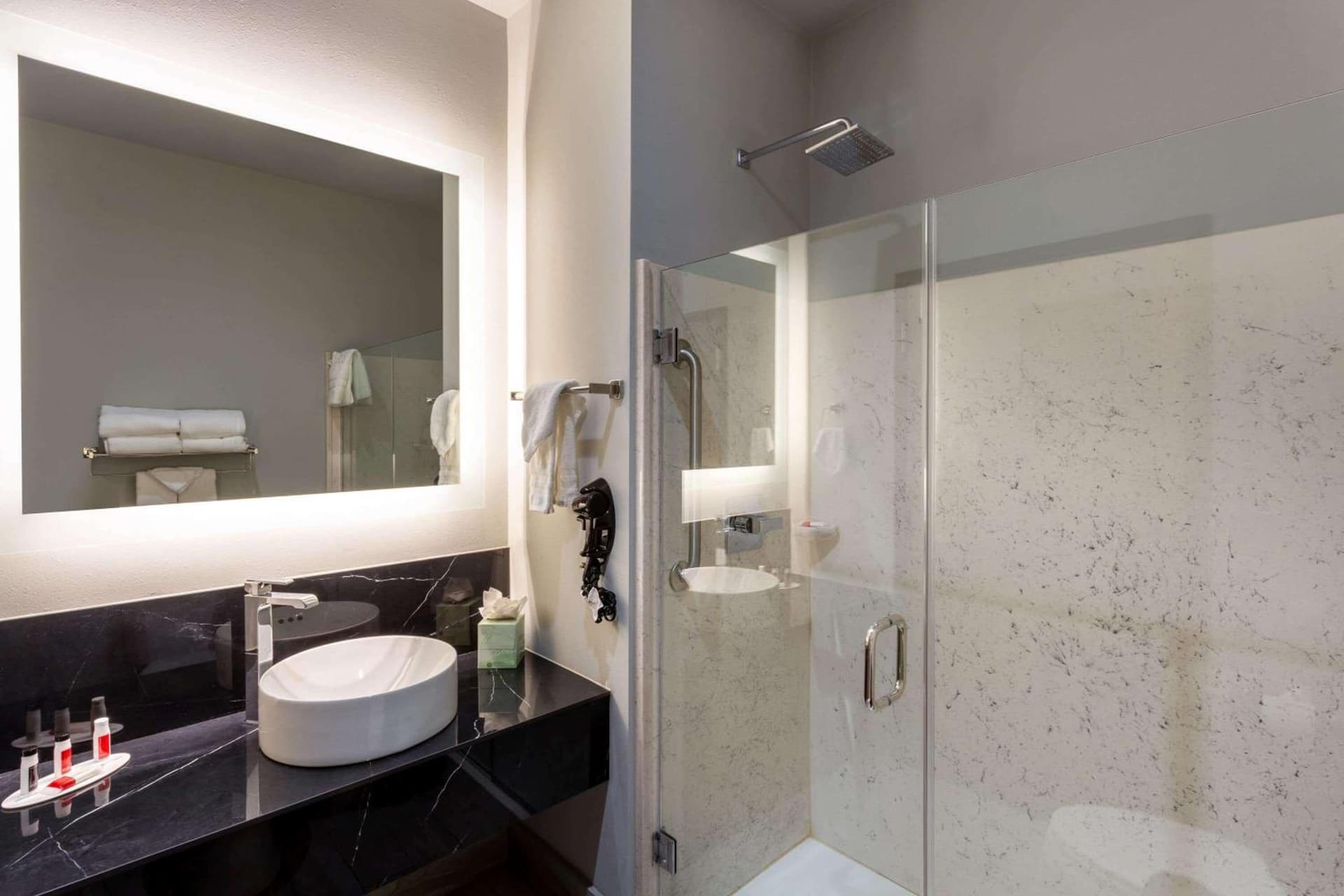 Baymont by Wyndham Madison gallery photo in Madison, WI — image 35