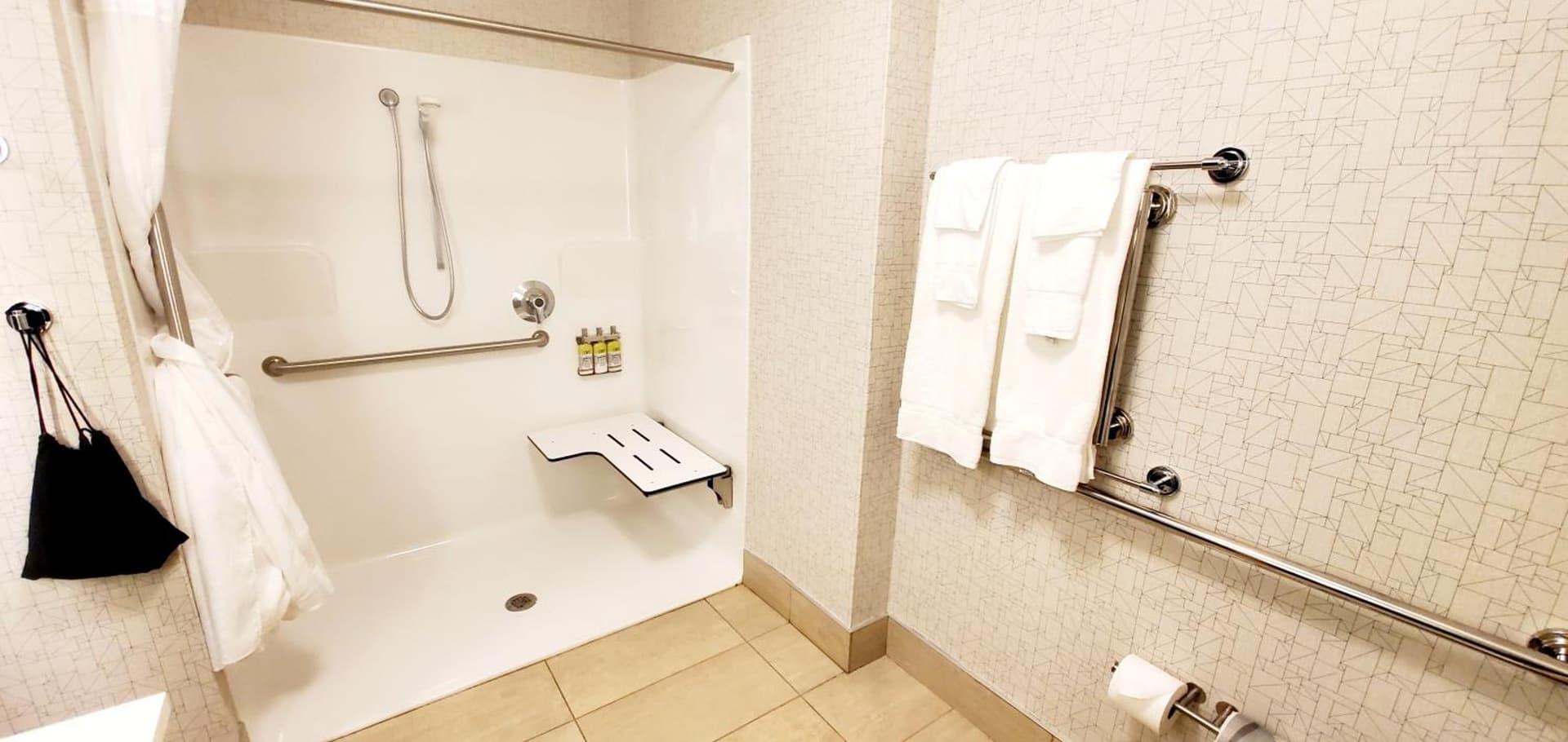 Holiday Inn Express & Suites Rehoboth Beach by IHG gallery photo in Rehoboth Beach, DE — image 77