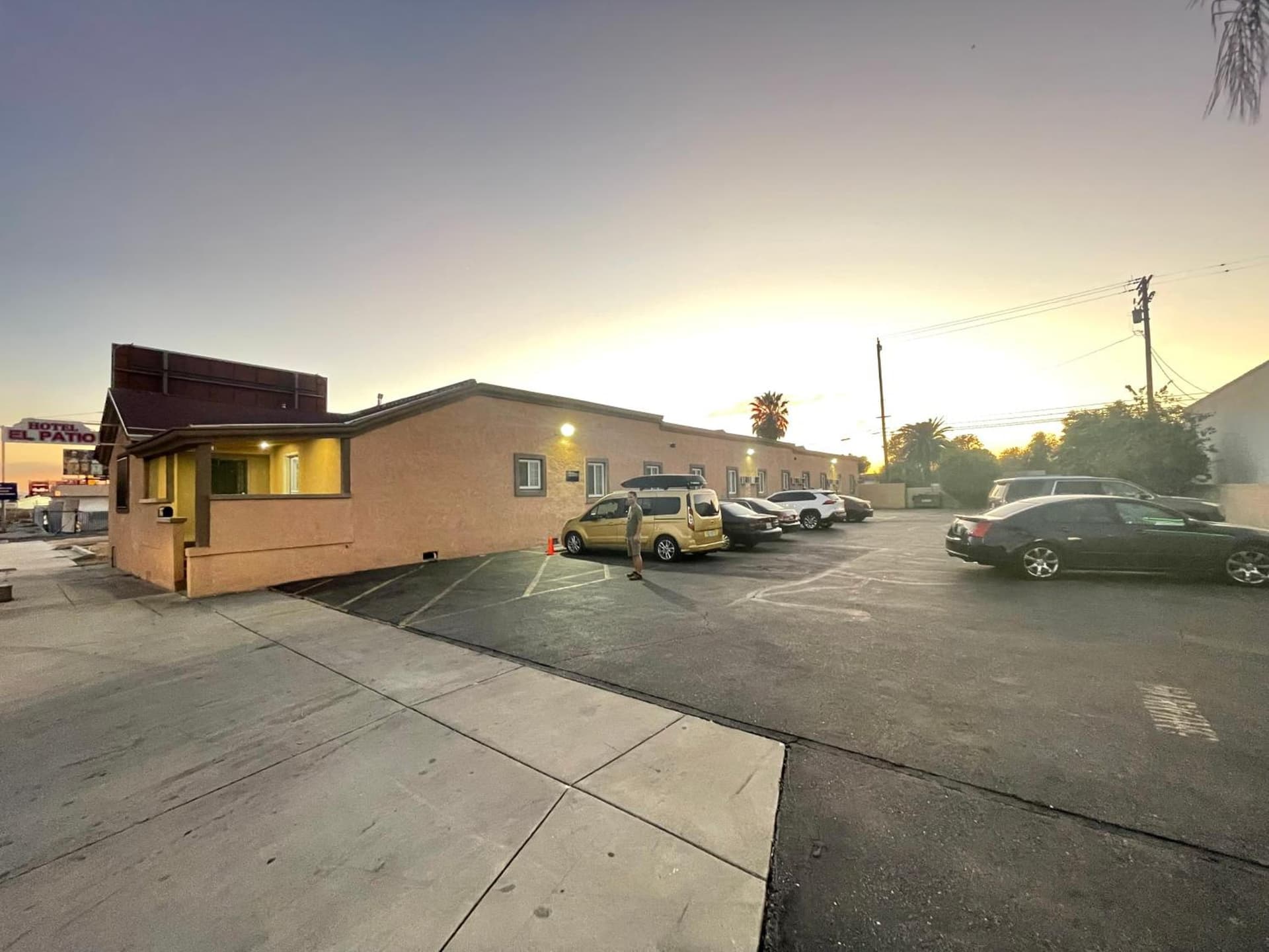 EL PATIO HOTEL gallery photo in San Bernardino, CA — image 4
