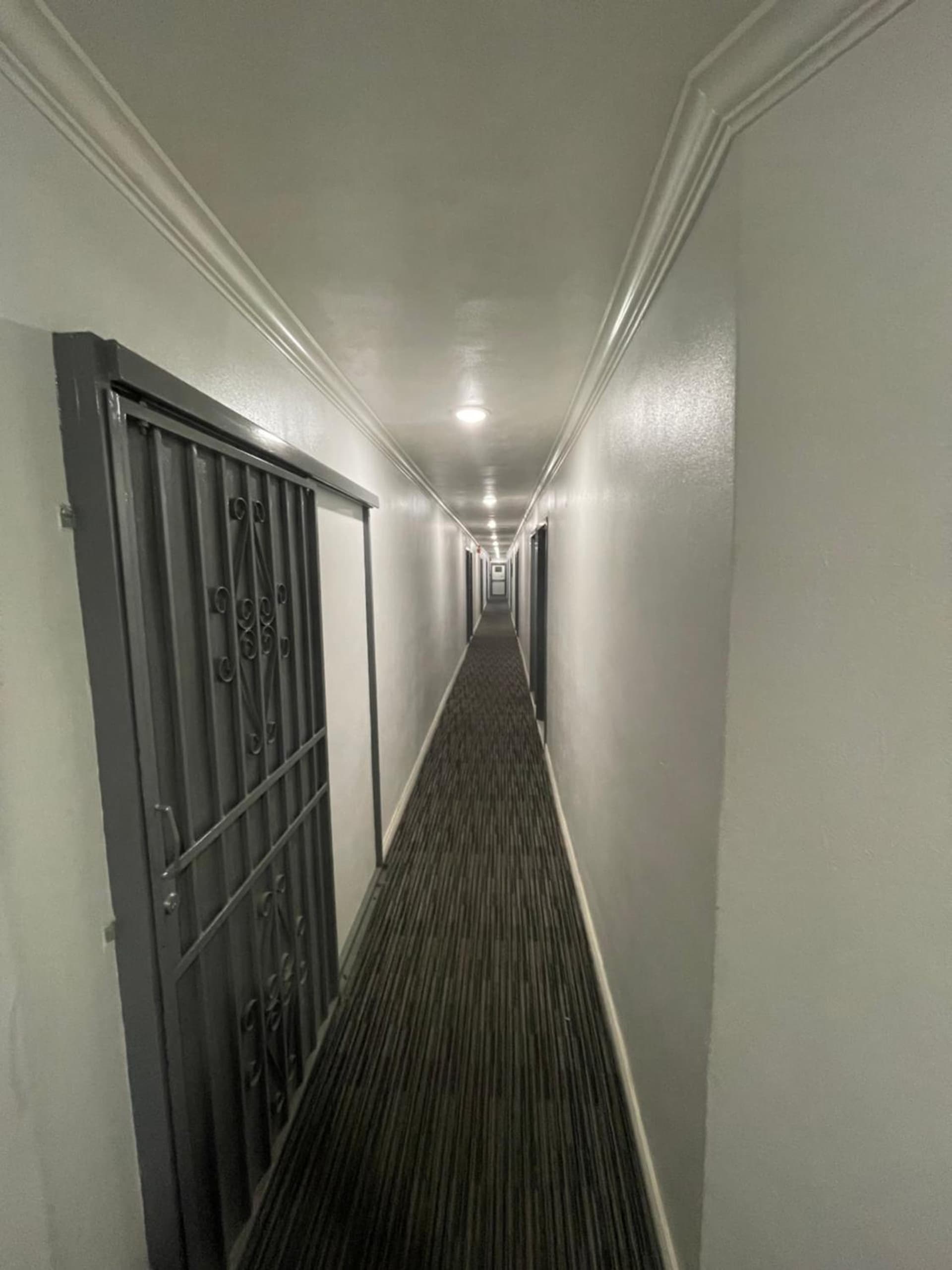 EL PATIO HOTEL interior in San Bernardino, CA — gallery photo 2