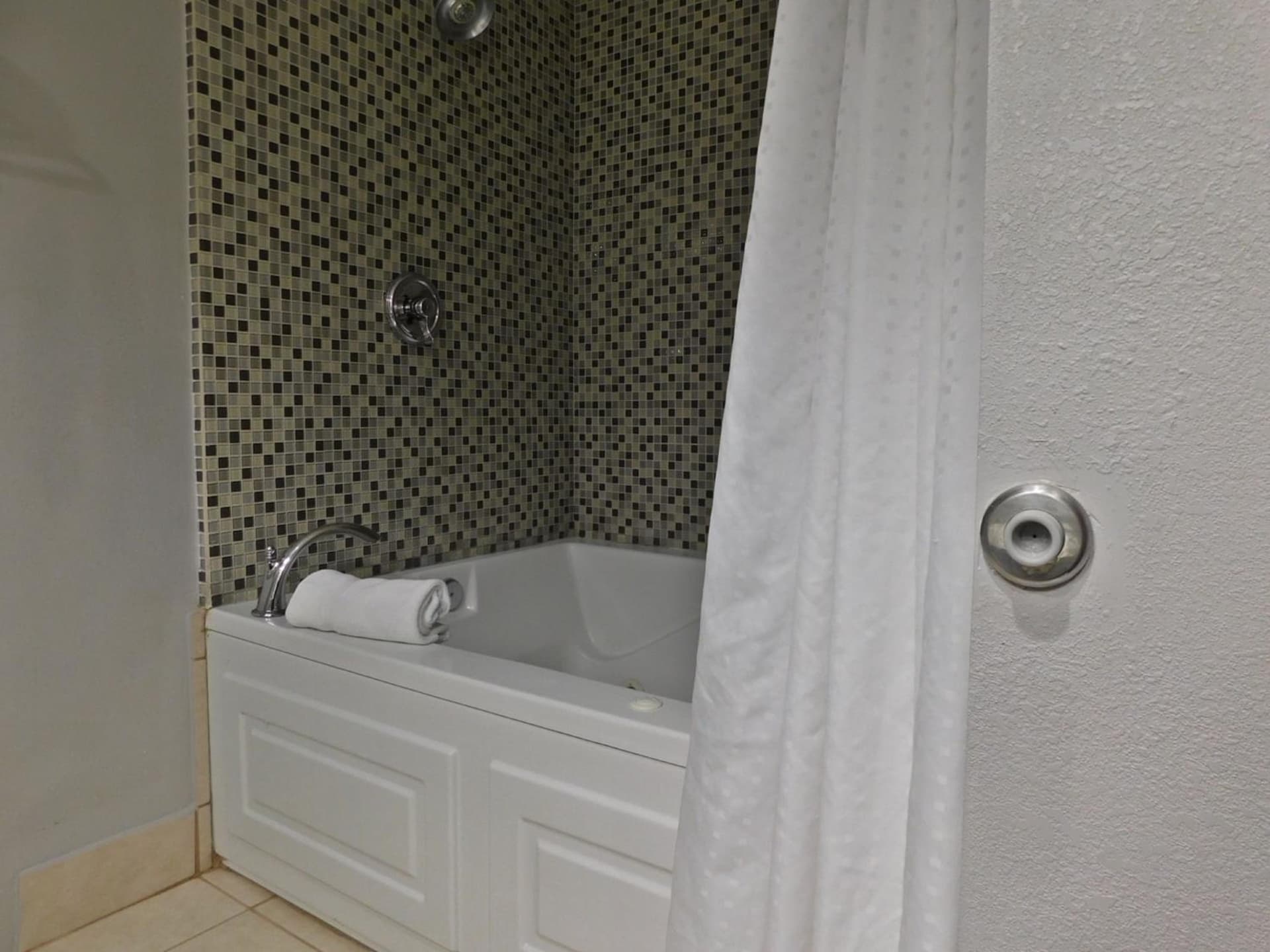 Holiday Inn Express Cleveland Downtown by IHG gallery photo in Cleveland, OH — image 21