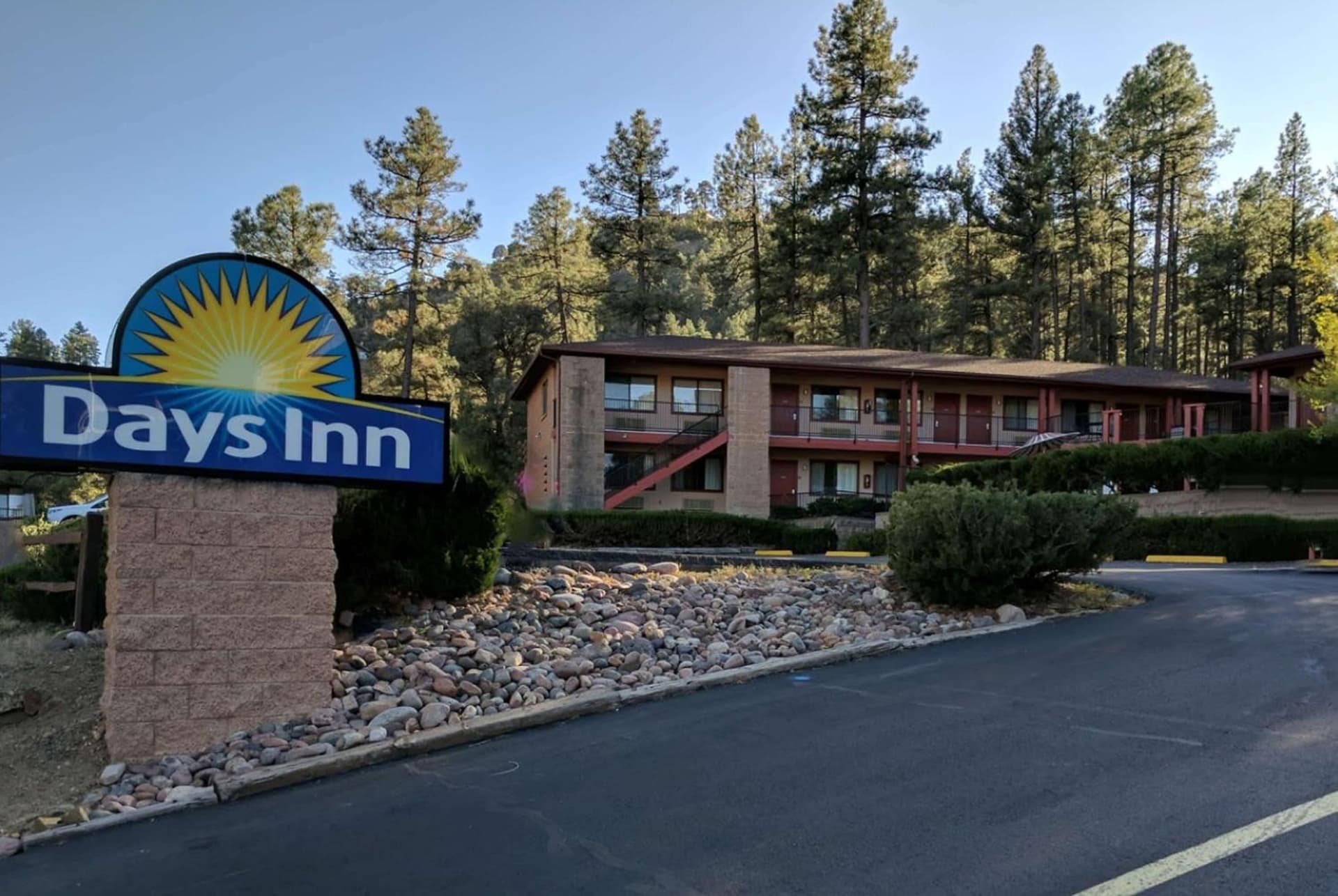 Days Inn by Wyndham Prescott interior in Prescott, AZ — gallery photo 2