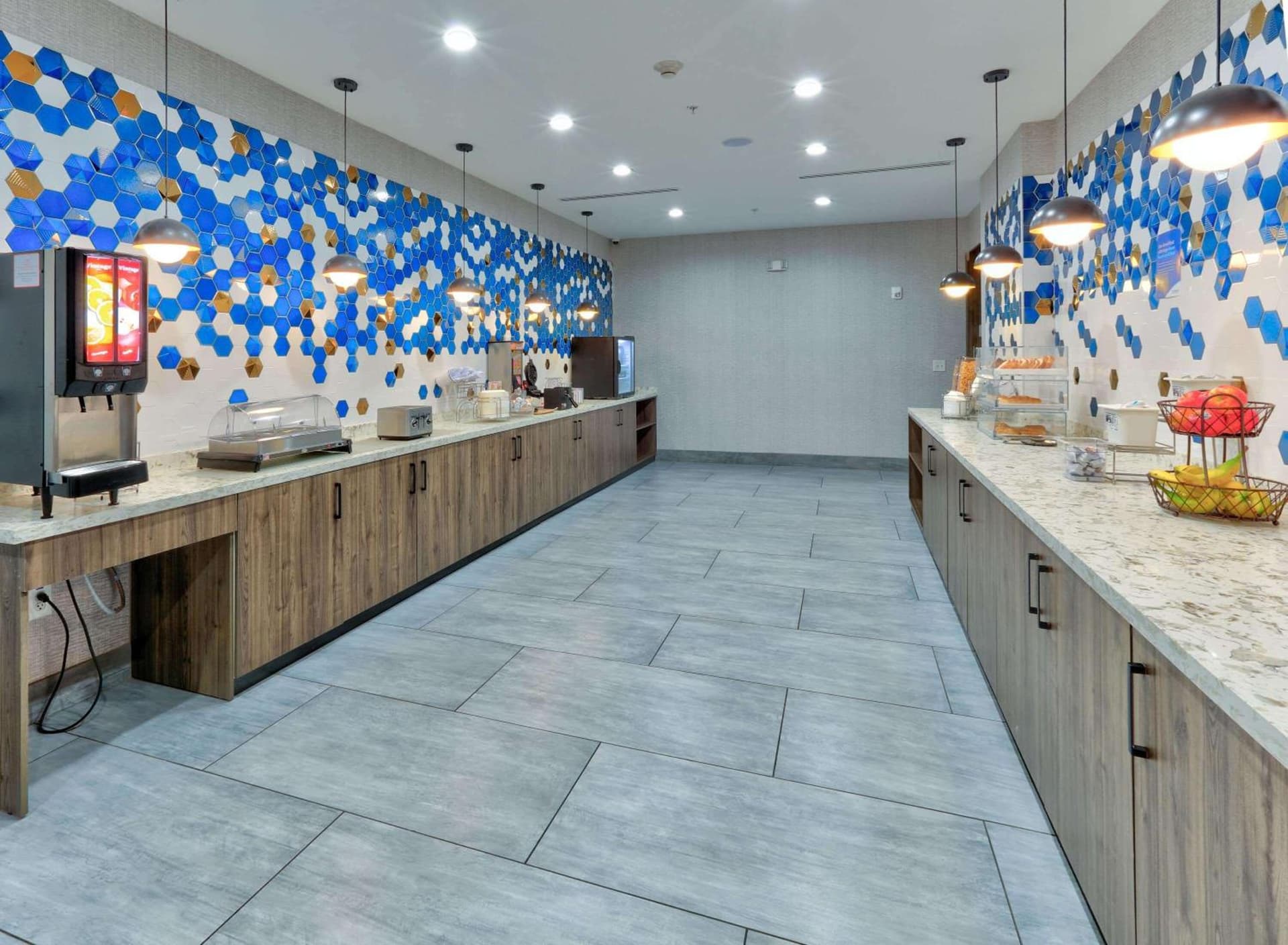 La Quinta Inn & Suites by Wyndham Dallas/Fairpark gallery photo in Dallas, TX — image 63