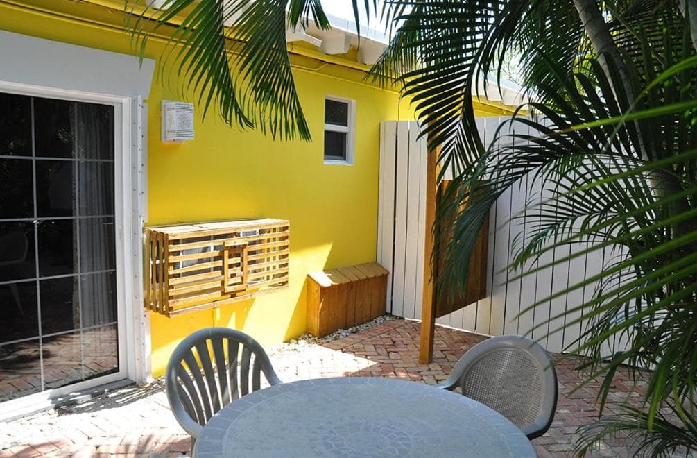 The Ocean View Inn property views in Islamorada — gallery photo 3