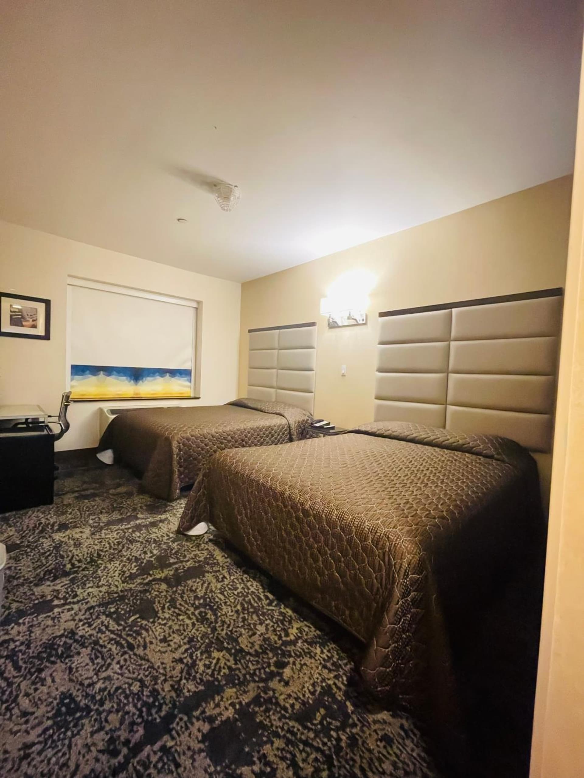7 Days Hotel gallery photo in Bronx, NY — image 20