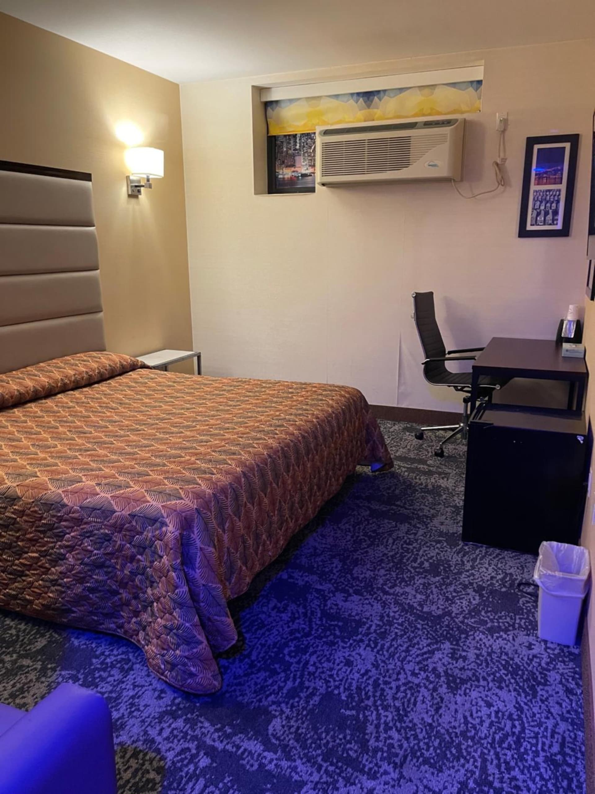 7 Days Hotel gallery photo in Bronx, NY — image 18