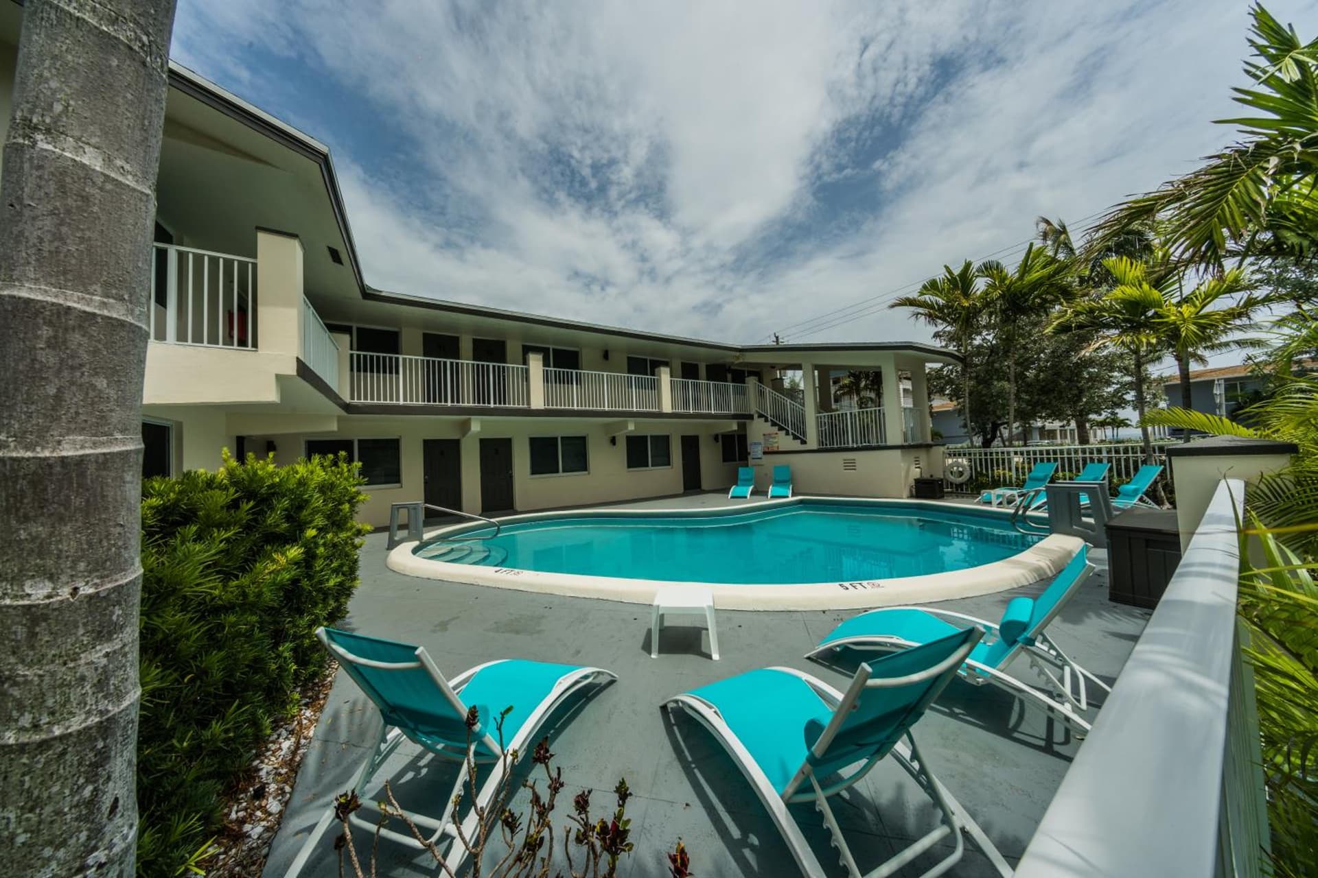 Surf & Sand Seaside property views in Pompano Beach, FL — gallery photo 3