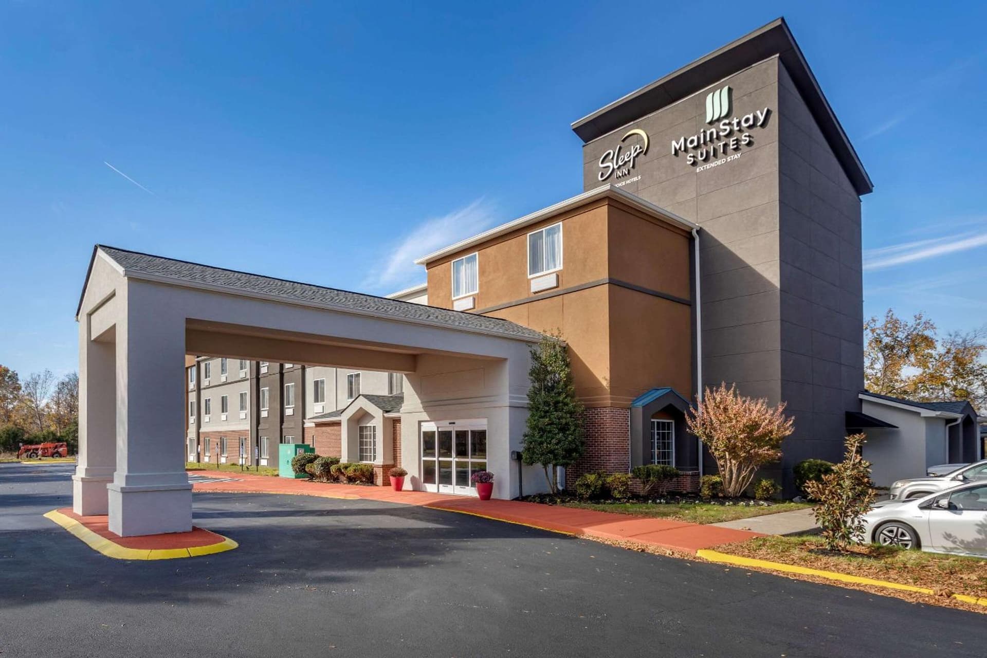 Sleep Inn & Suites Lebanon - Nashville Area interior in Lebanon, TN — gallery photo 2