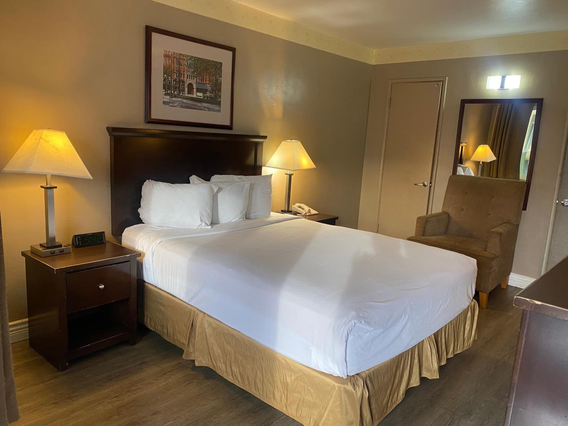 Travelodge by Wyndham Everett City Center gallery photo in Everett, WA — image 4