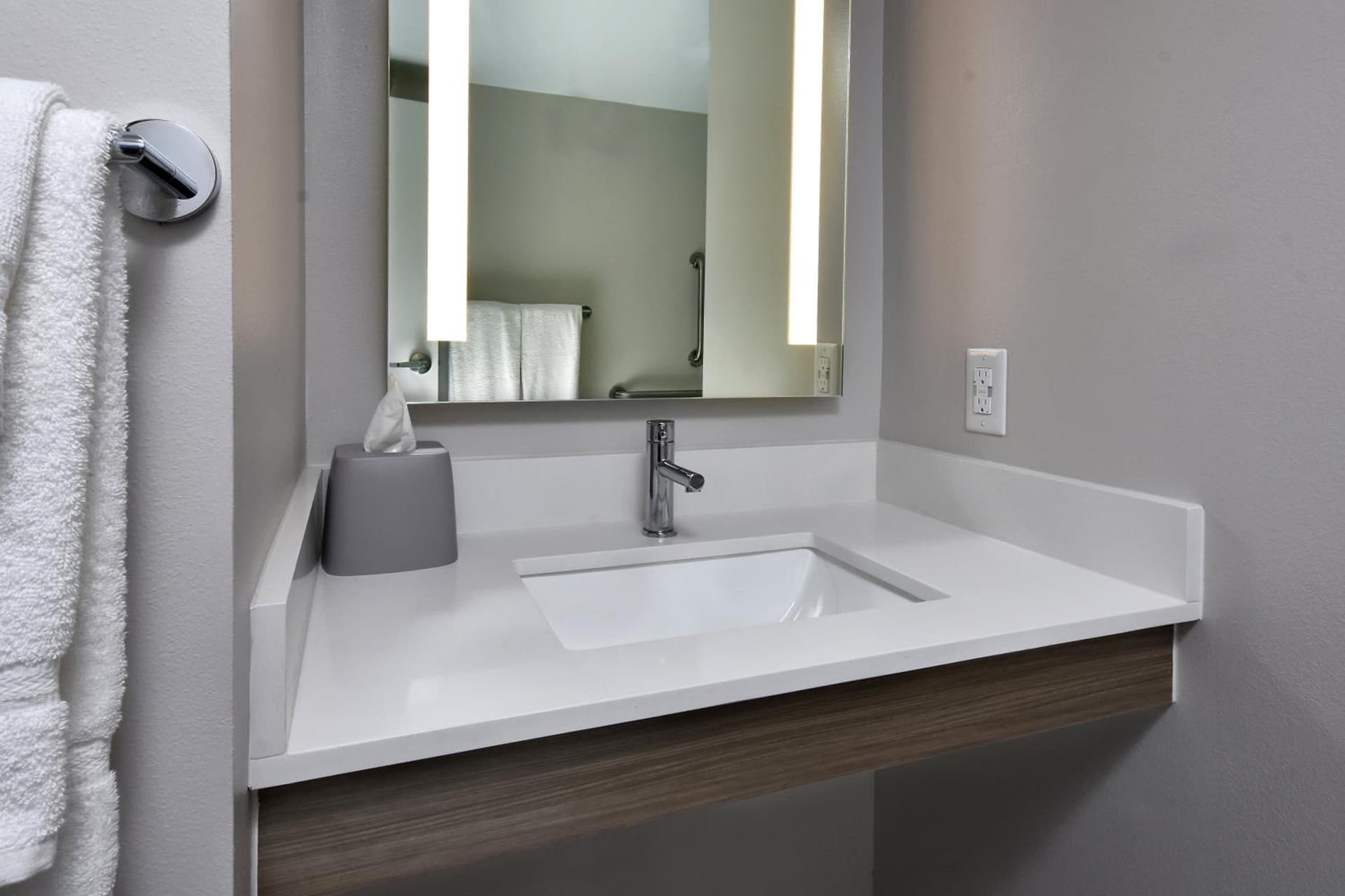 Holiday Inn Express Richmond I-64 Short Pump Area by IHG gallery photo in Richmond, VA — image 15