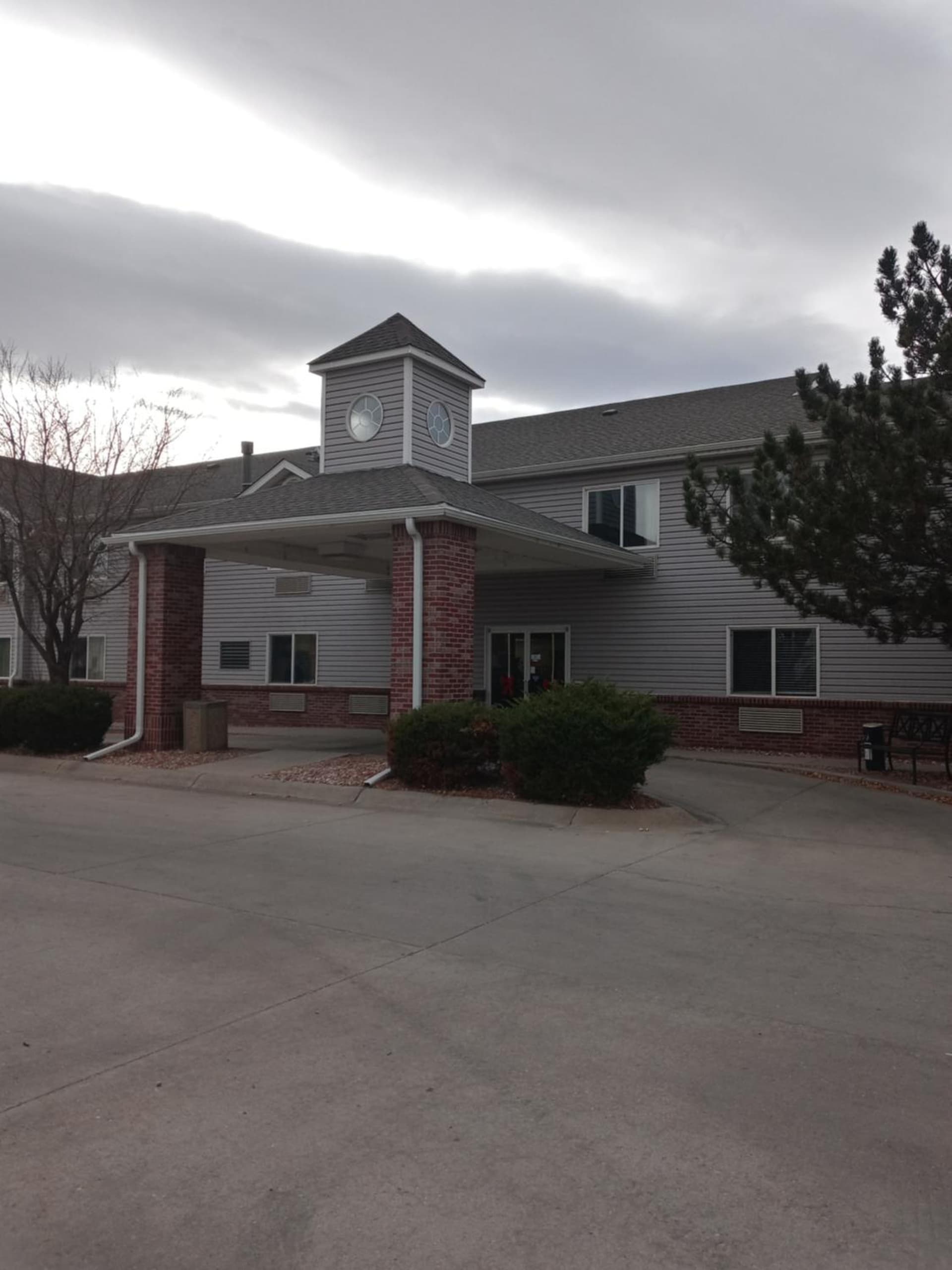 Super 8 by Wyndham Windsor gallery photo in Windsor, CO — image 9
