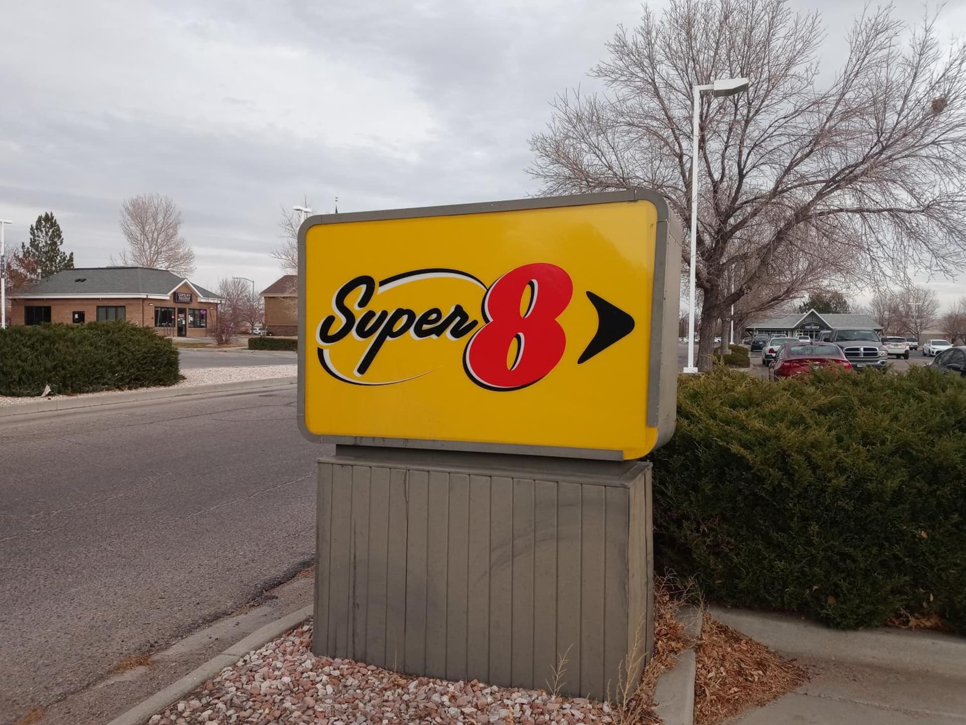 Super 8 by Wyndham Windsor gallery photo in Windsor, CO — image 6