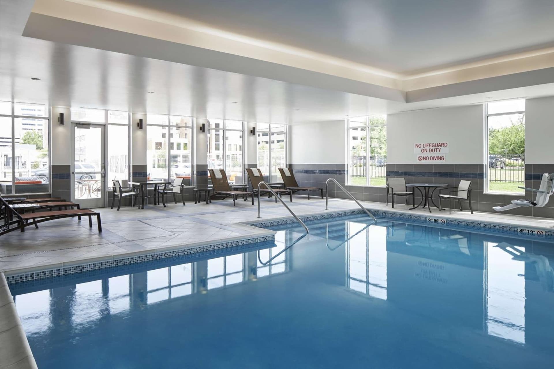 Hyatt Place Evansville interior in Evansville, IN — gallery photo 2