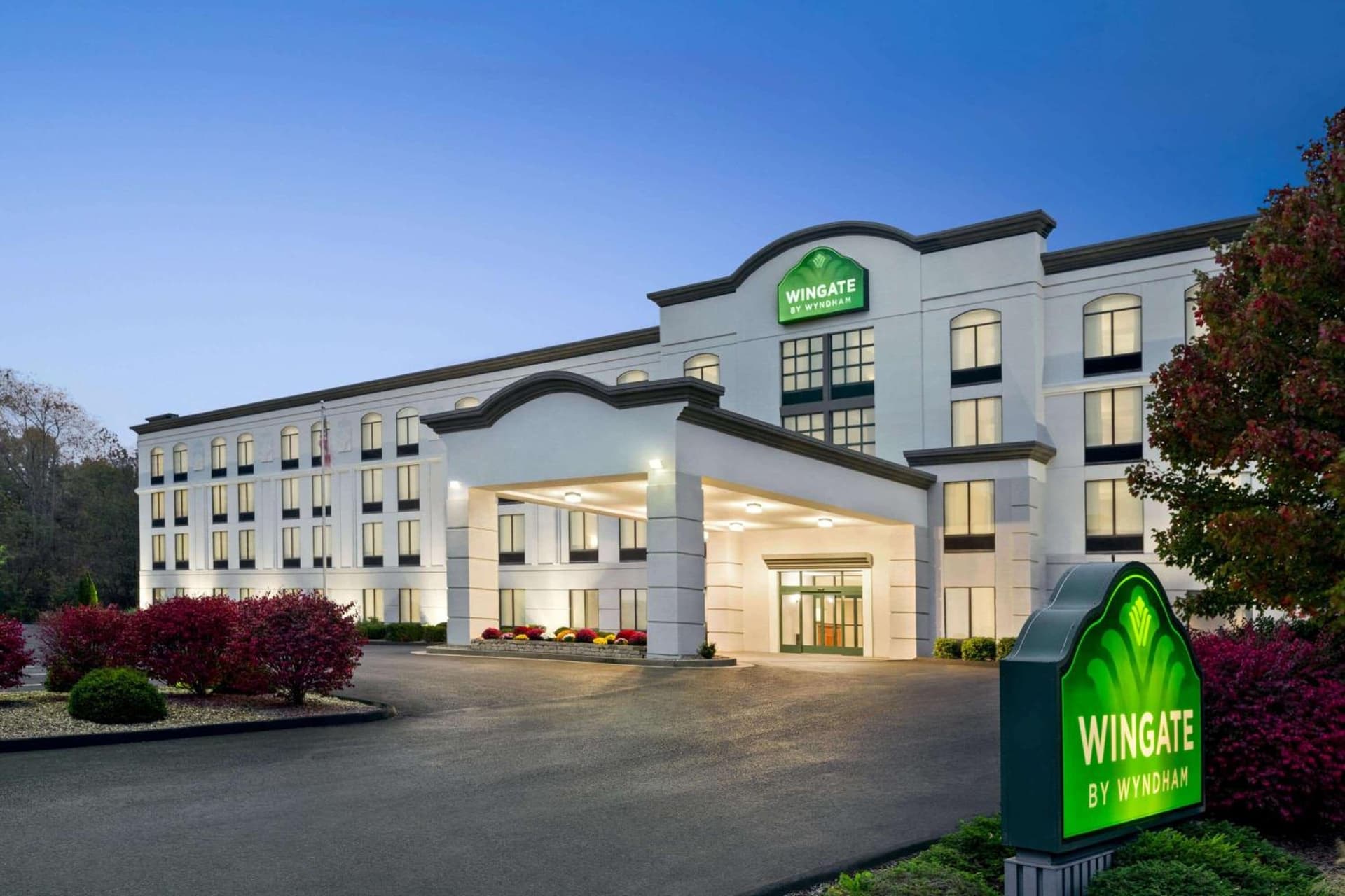 Wingate by Wyndham Bridgeport Clarksburg featured exterior or lobby in Bridgeport, WV — similar hotel