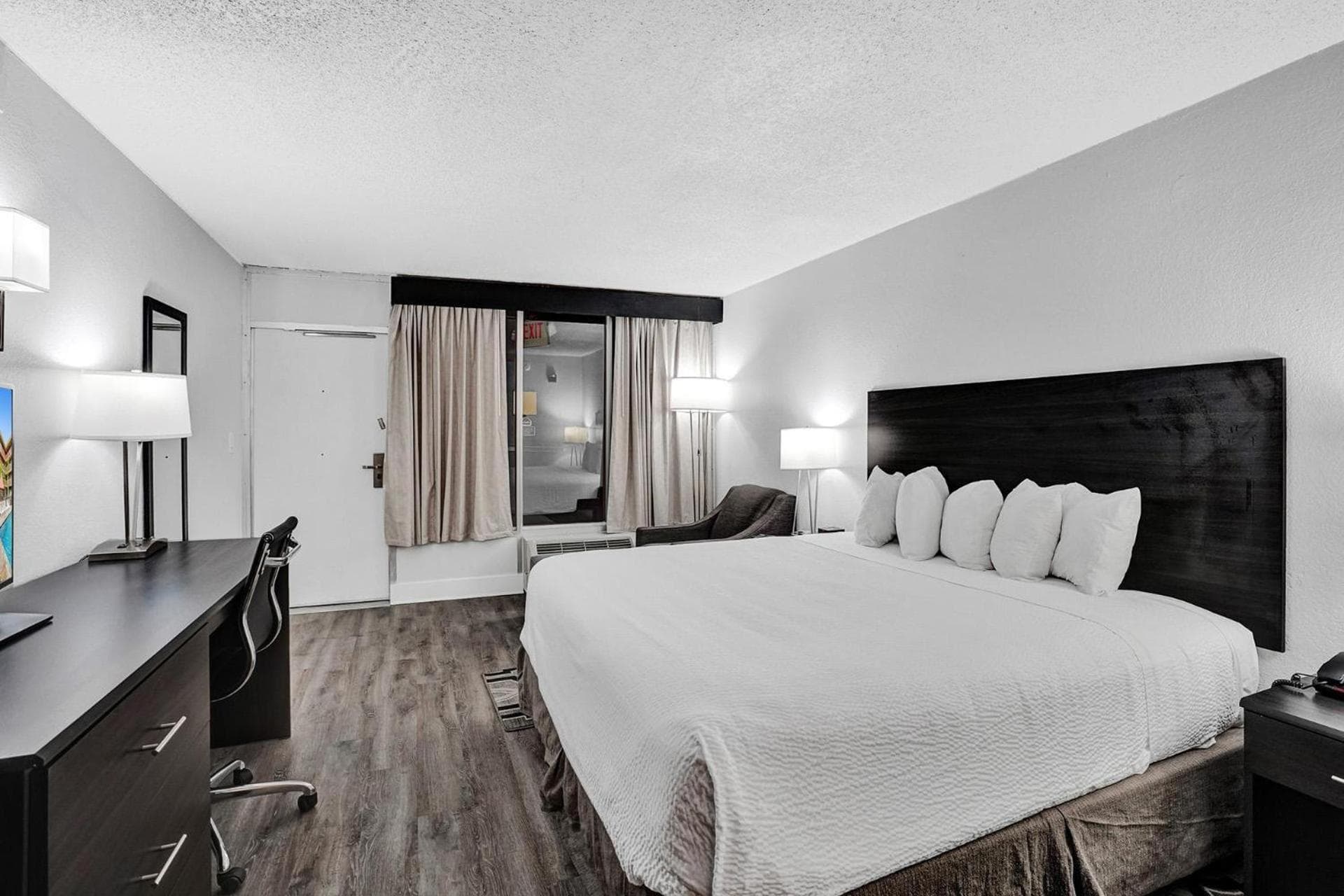 The Harrison Hotel Downtown Hollywood FL, an Ascend Collection Hotel gallery photo in Hollywood, FL — image 26