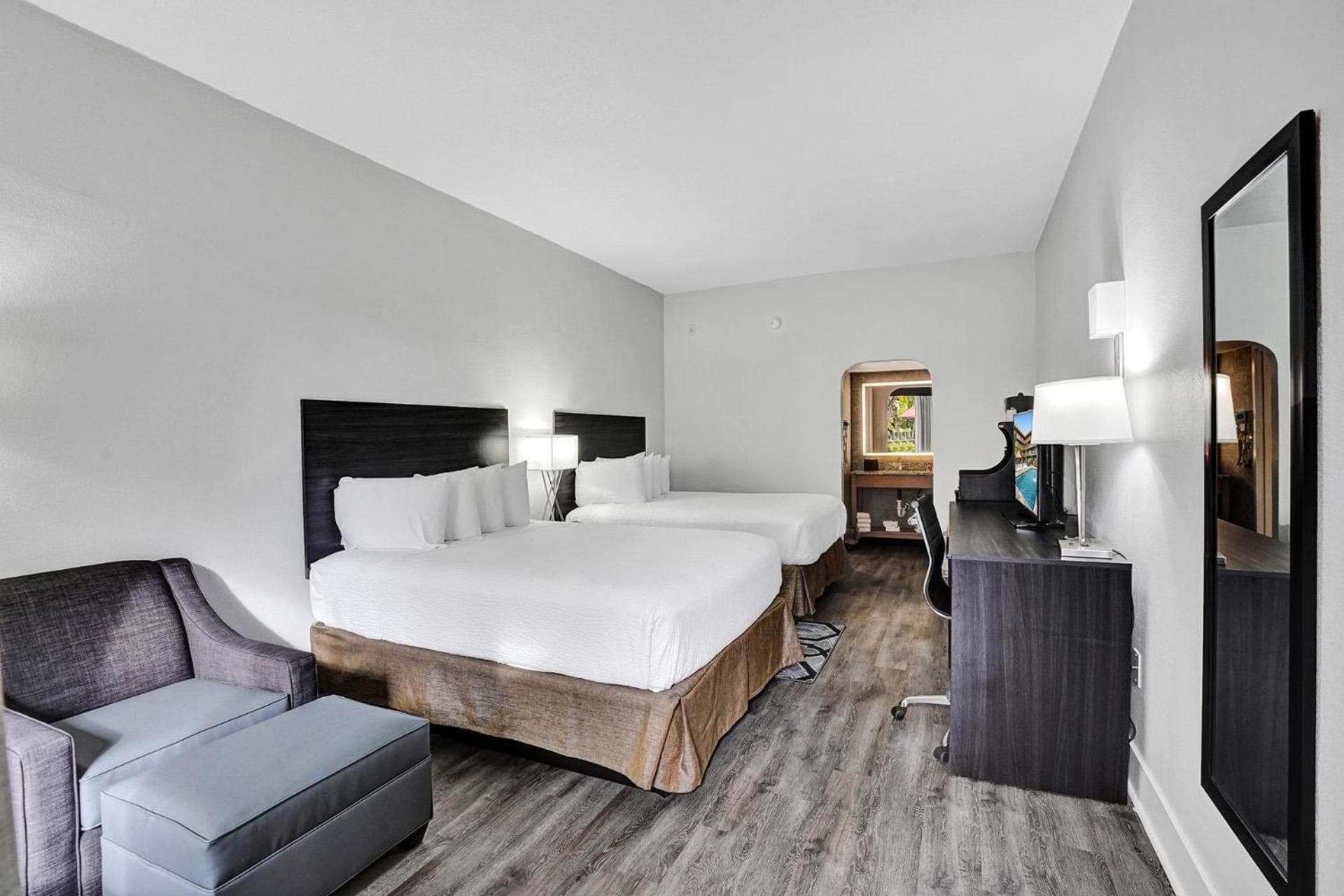 The Harrison Hotel Downtown Hollywood FL, an Ascend Collection Hotel interior in Hollywood, FL — gallery photo 2