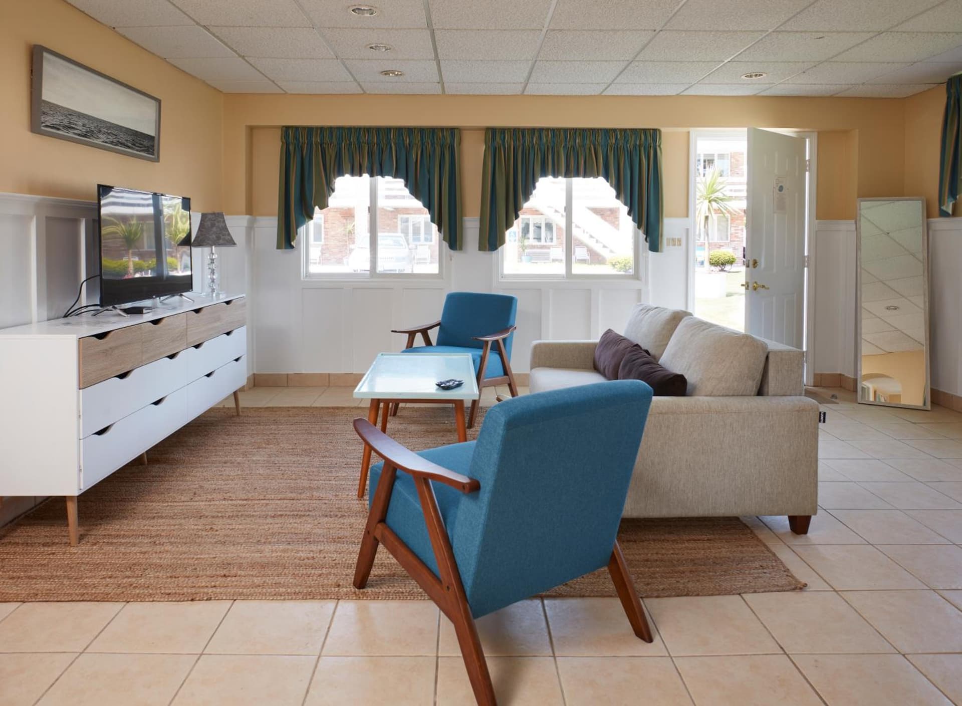 Breezeway Boutique Hotel gallery photo in Westerly, RI — image 81