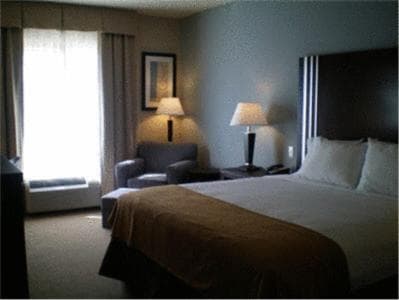 Holiday Inn Express Hotel & Suites Beaumont Northwest by IHG interior in Beaumont, TX — gallery photo 2