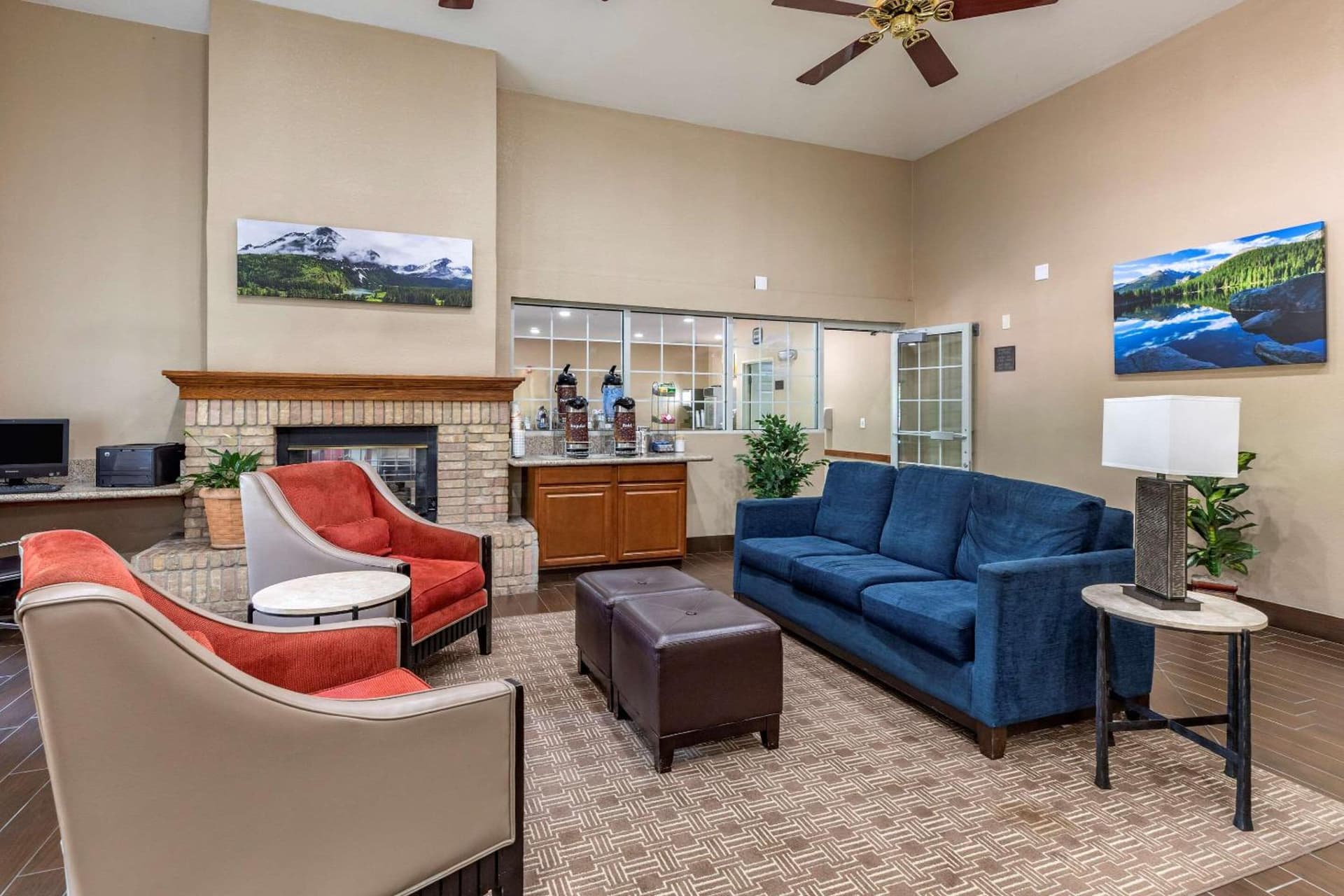 Comfort Suites Fort Collins Near University gallery photo in Fort Collins, CO — image 40