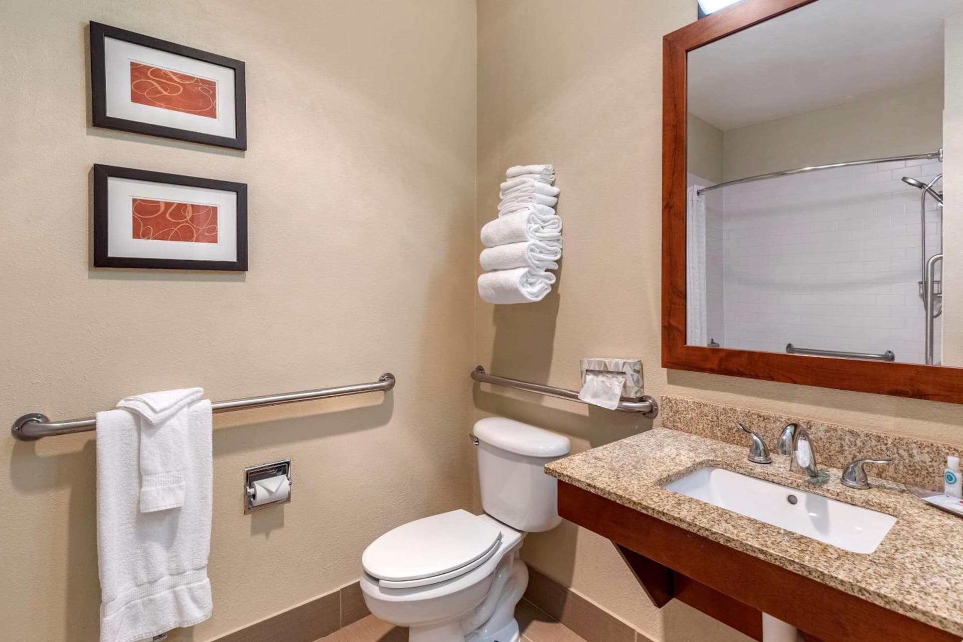 Comfort Suites Fort Collins Near University gallery photo in Fort Collins, CO — image 31