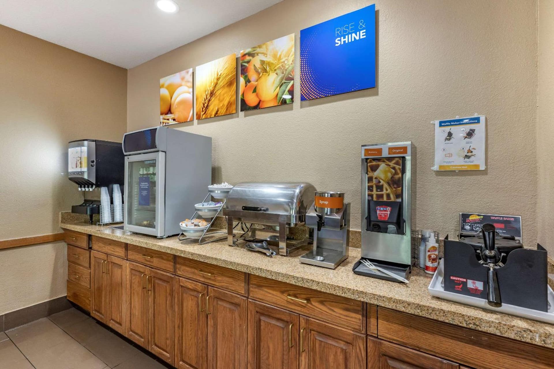 Comfort Suites Fort Collins Near University gallery photo in Fort Collins, CO — image 37