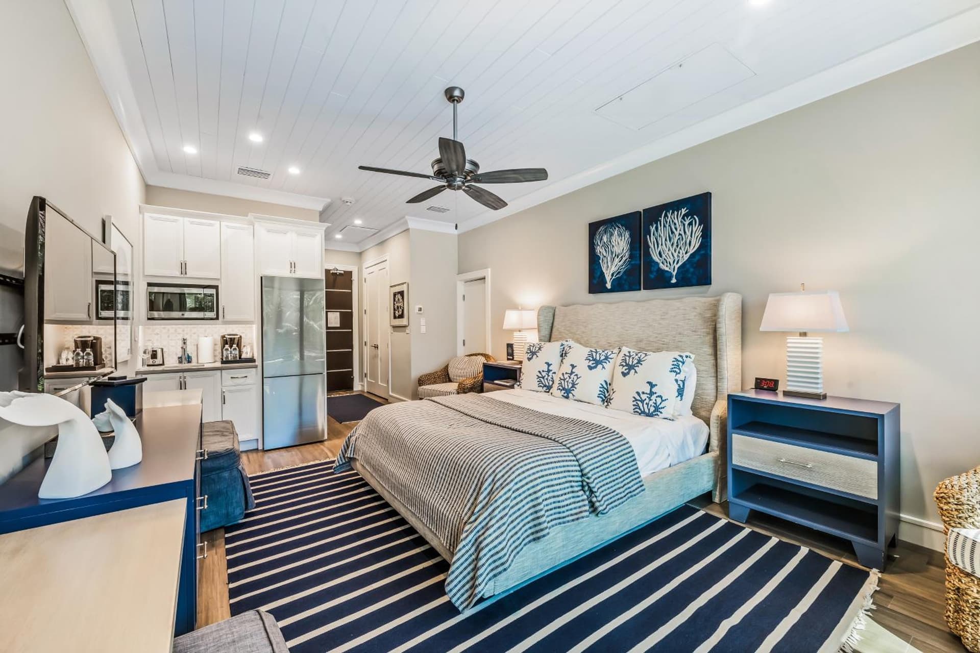 Anna Maria Beach Resort gallery photo in Holmes Beach, FL — image 106