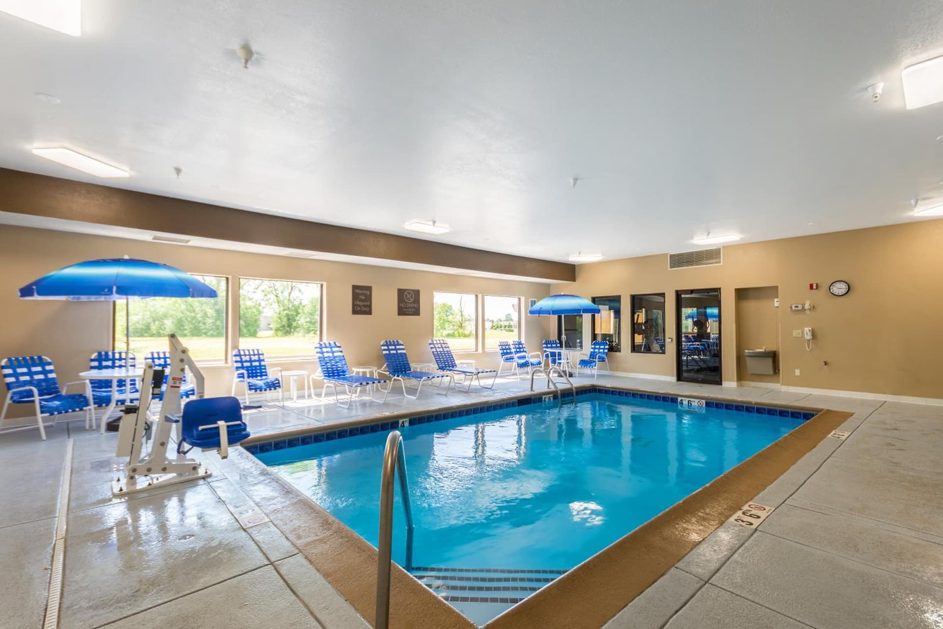 Comfort Inn & Suites North Aurora - Naperville gallery photo in North Aurora, IL — image 33
