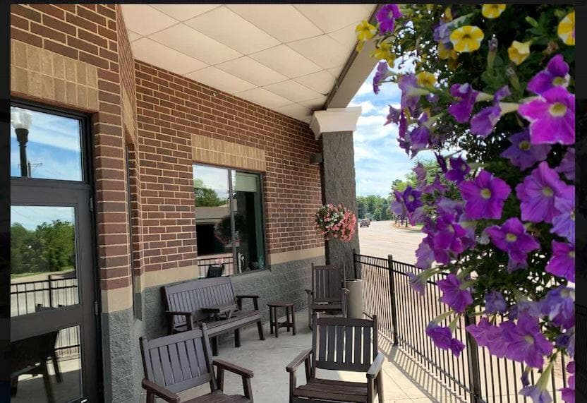Radisson Hotel River Falls property views in River Falls, WI — gallery photo 3