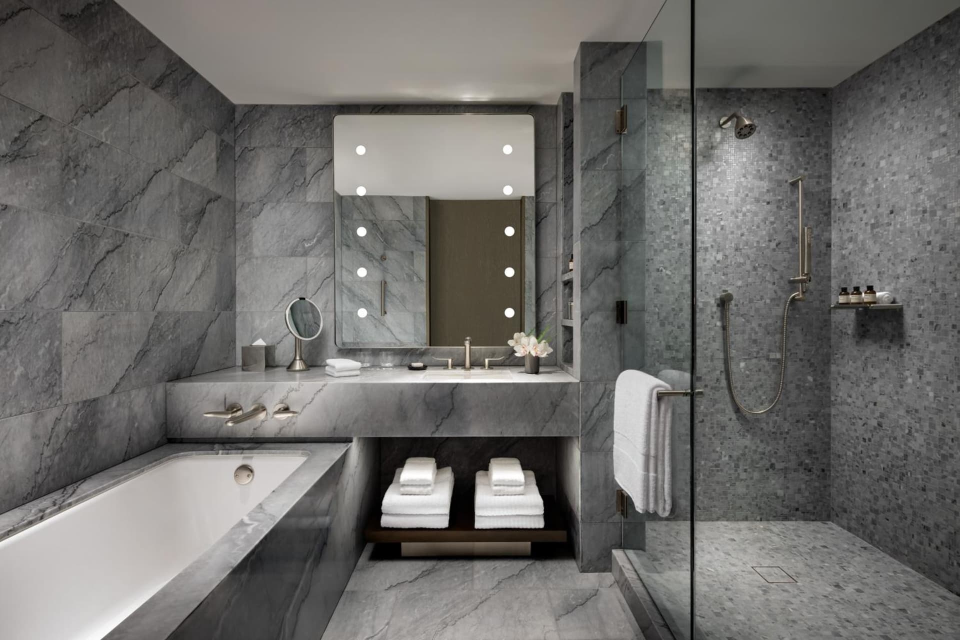 Fairmont Century Plaza Gold Experience gallery photo in Los Angeles, CA — image 28