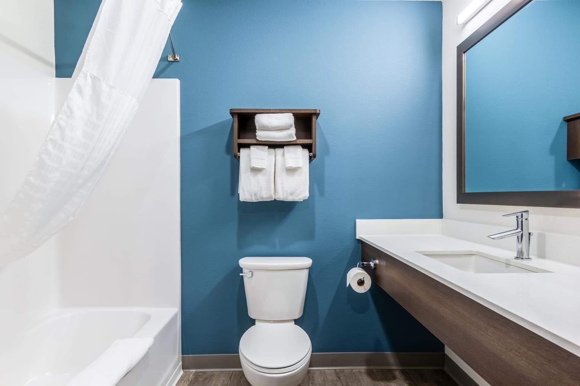 WoodSpring Suites Elgin - Chicago gallery photo in Elgin, IL — image 35