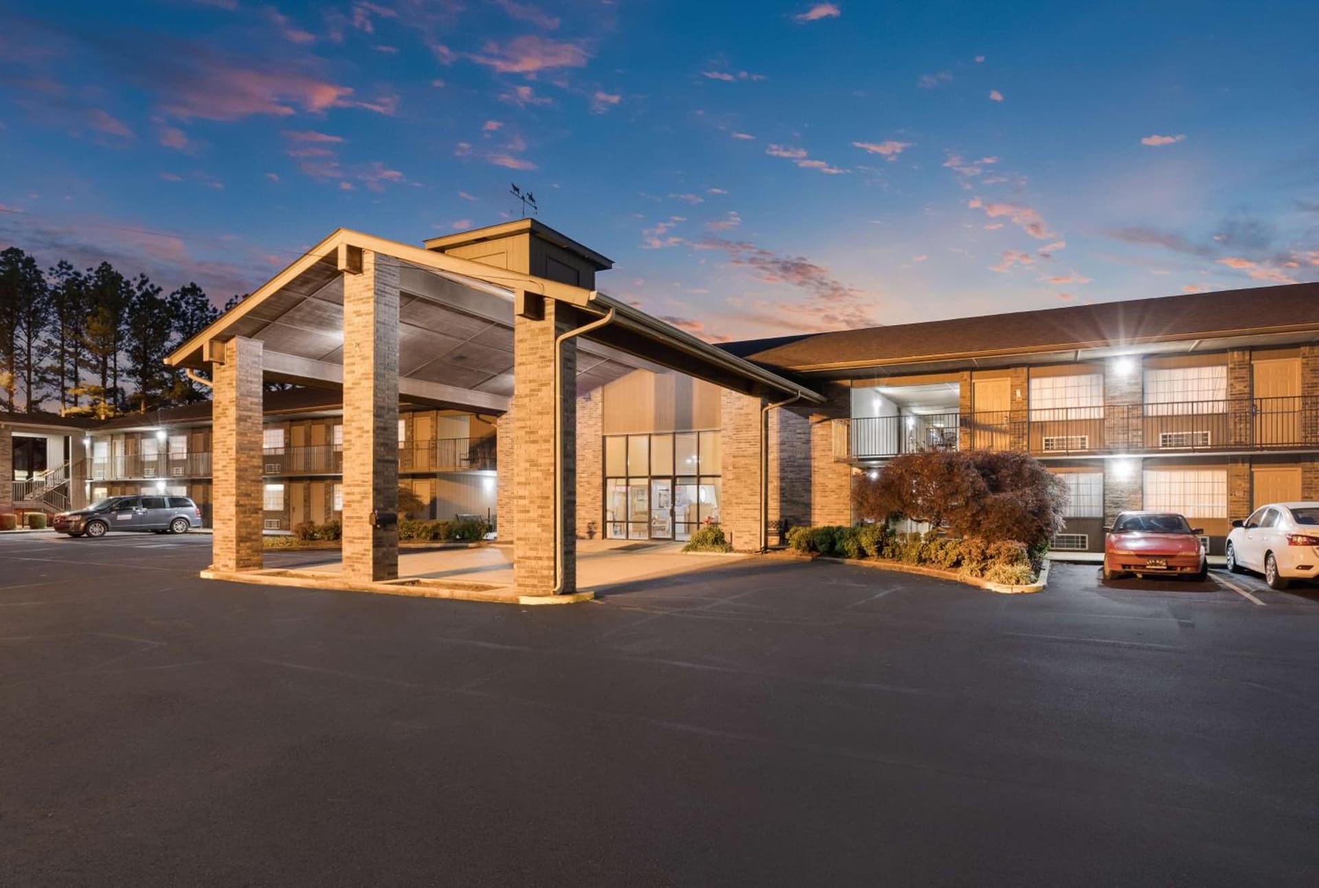 SureStay Plus Hotel by Best Western Poteau featured exterior or lobby in Poteau, OK — similar hotel