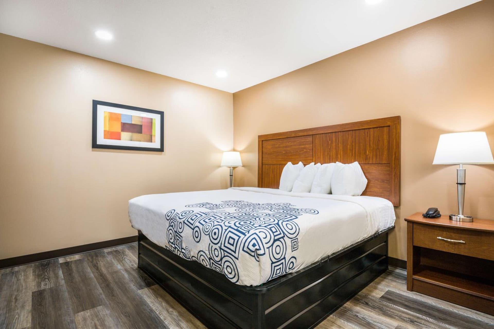 SureStay Plus Hotel by Best Western Poteau property views in Poteau, OK — gallery photo 3