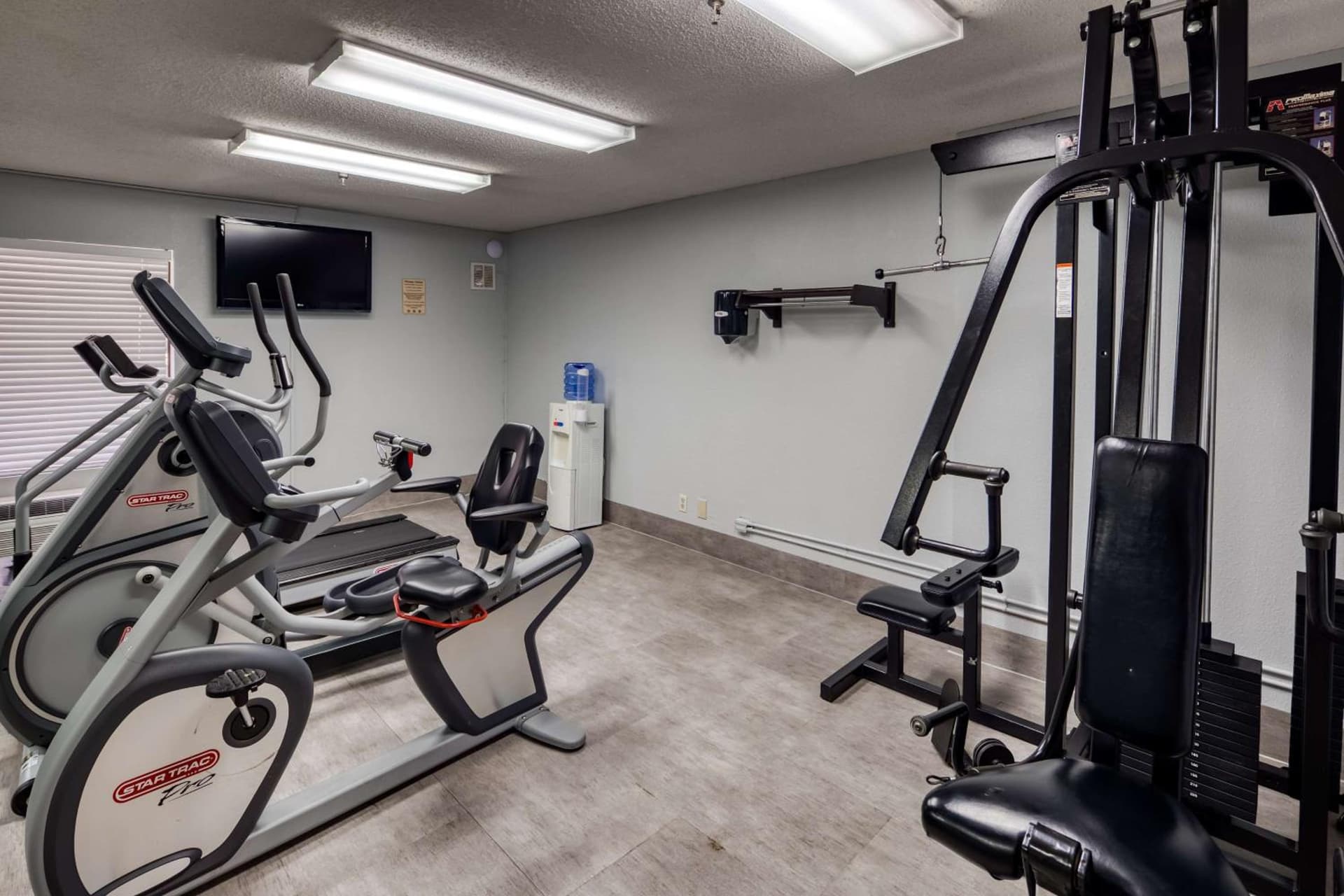 SureStay Plus Hotel by Best Western Durham Medical Center gallery photo in Durham, NC — image 26
