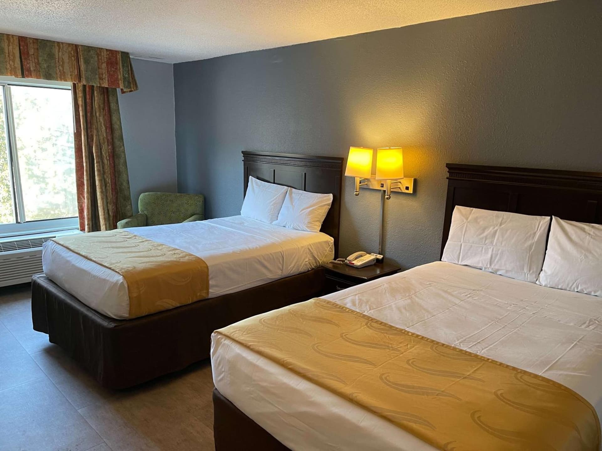 SureStay Plus Hotel by Best Western Durham Medical Center gallery photo in Durham, NC — image 27