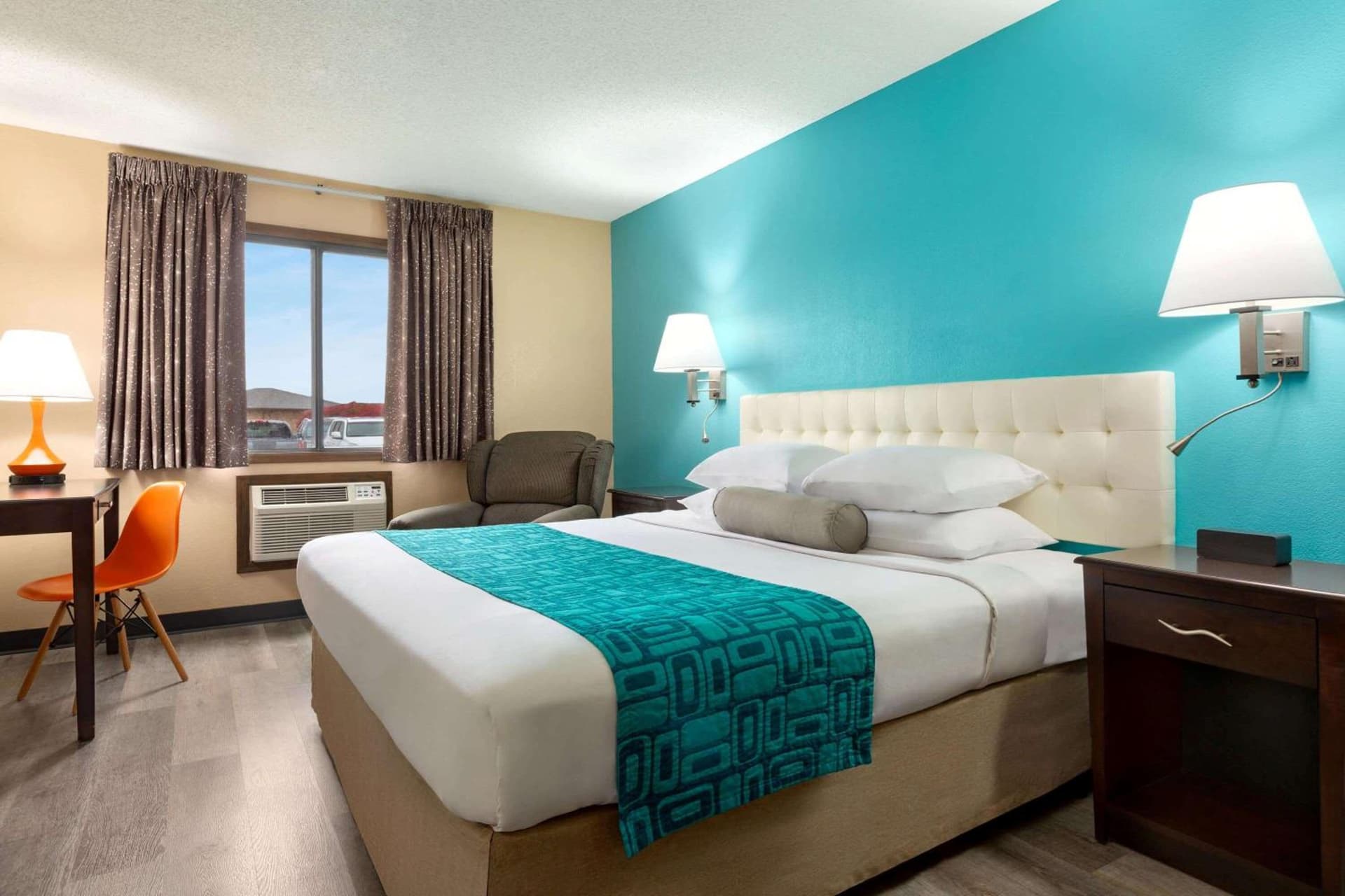 Howard Johnson by Wyndham Waterloo/Cedar Falls gallery photo in Waterloo, IA — image 35