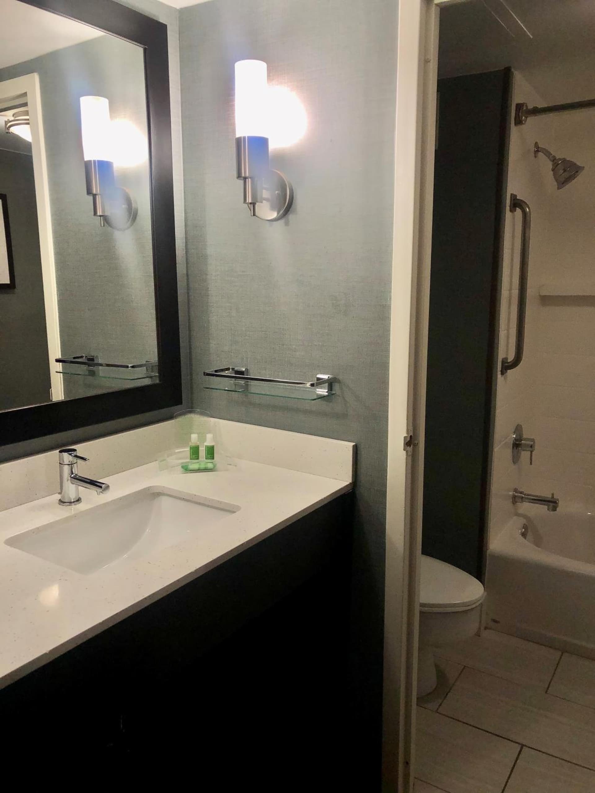 Holiday Inn Youngstown-South - Boardman by IHG gallery photo in Boardman — image 41