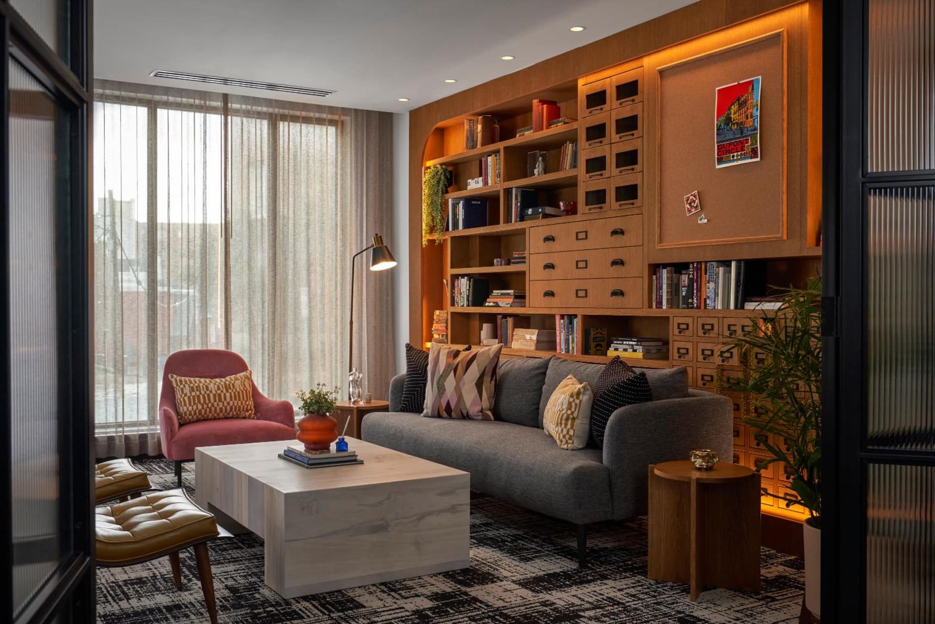 Hotel Rendale Washington DC gallery photo in Washington, DC — image 9
